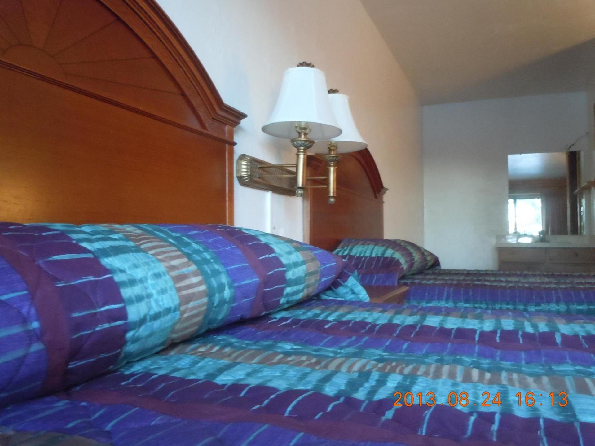High Country Motel photo 13
