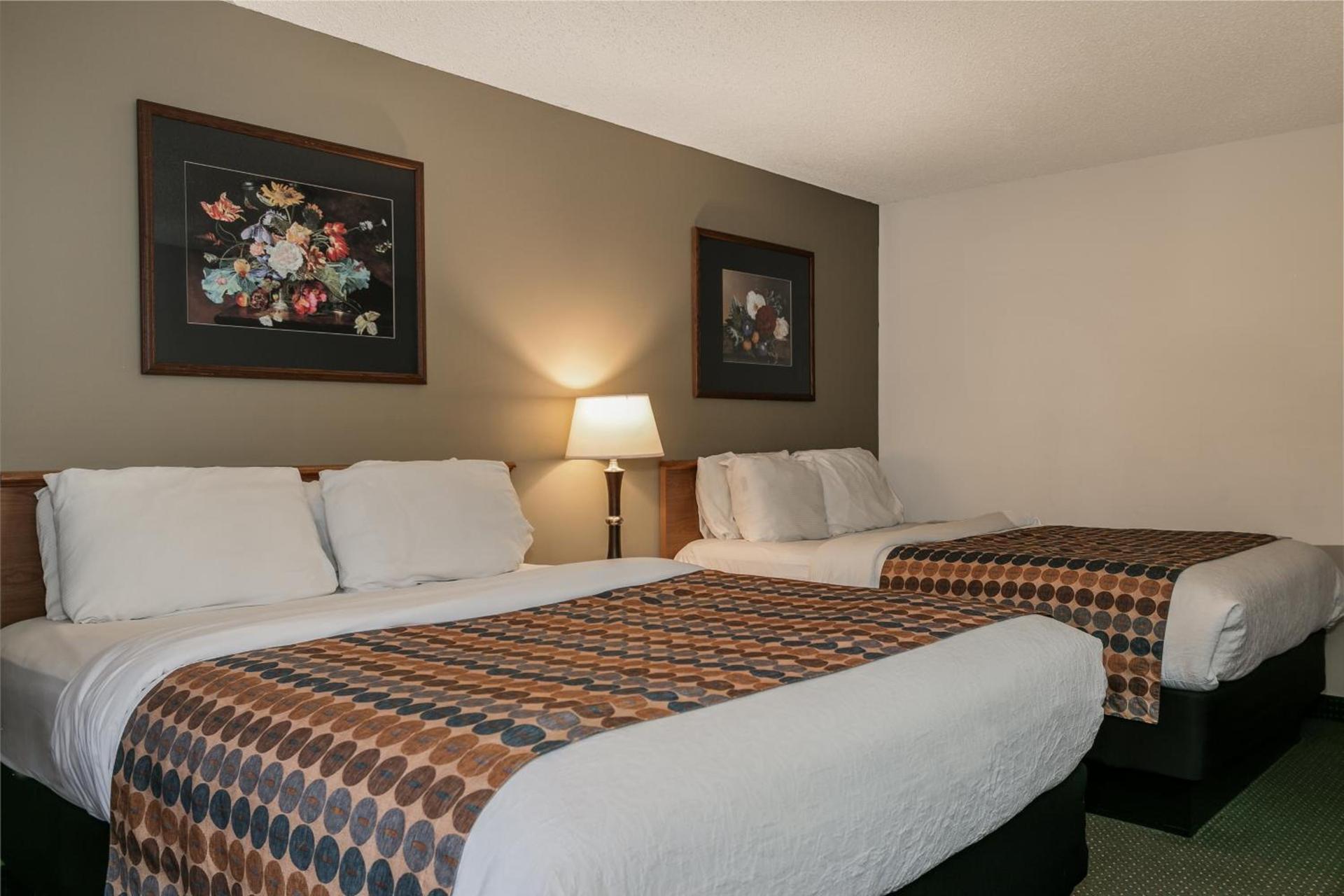 Courtesy Inn Downtown Eugene photo 32