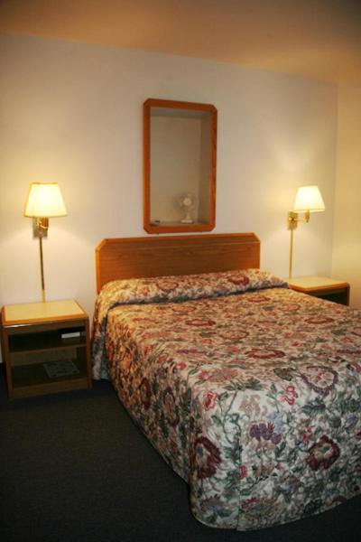 Ponderosa Motel photo 4