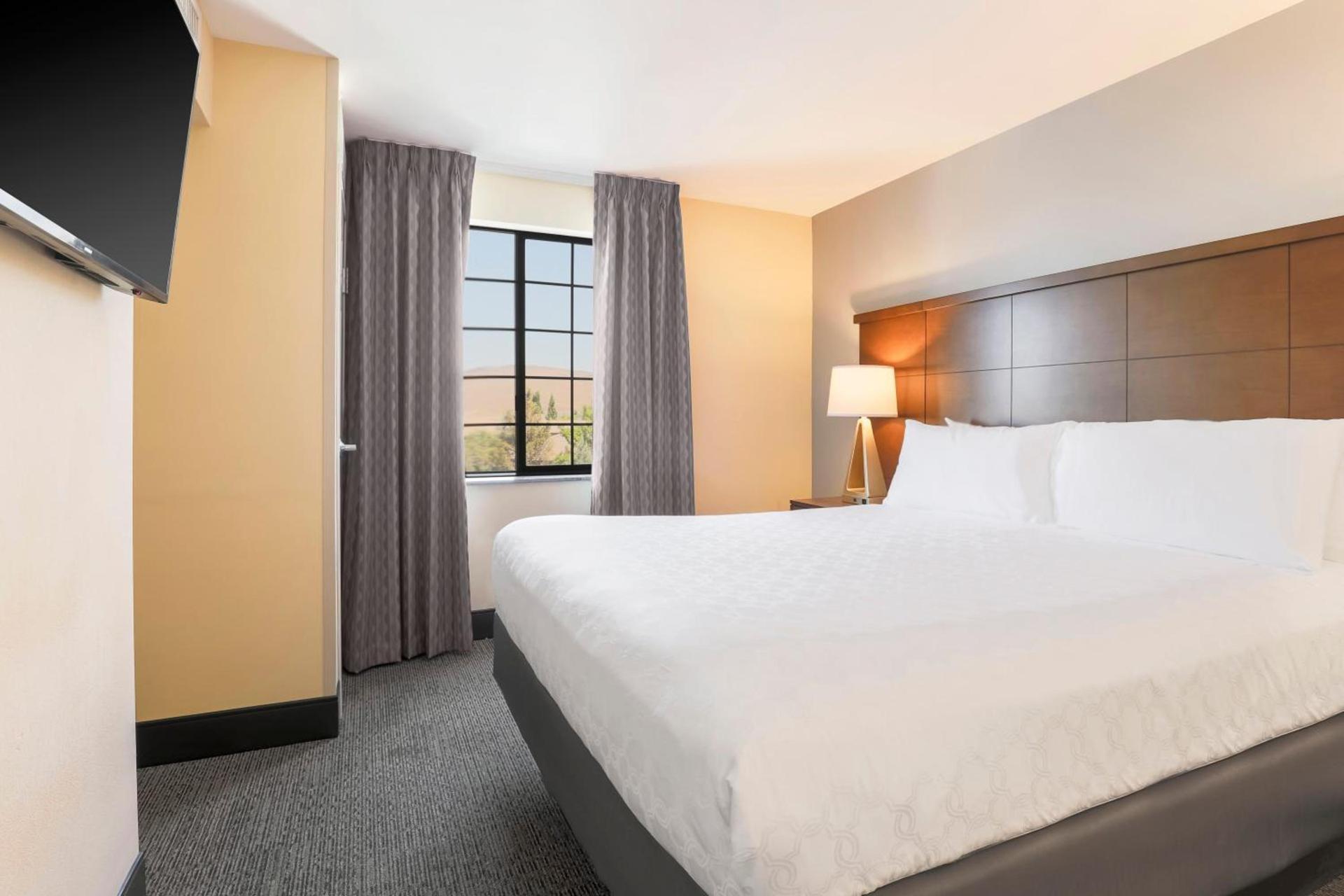 Staybridge Suites Reno Nevada by IHG photo 44