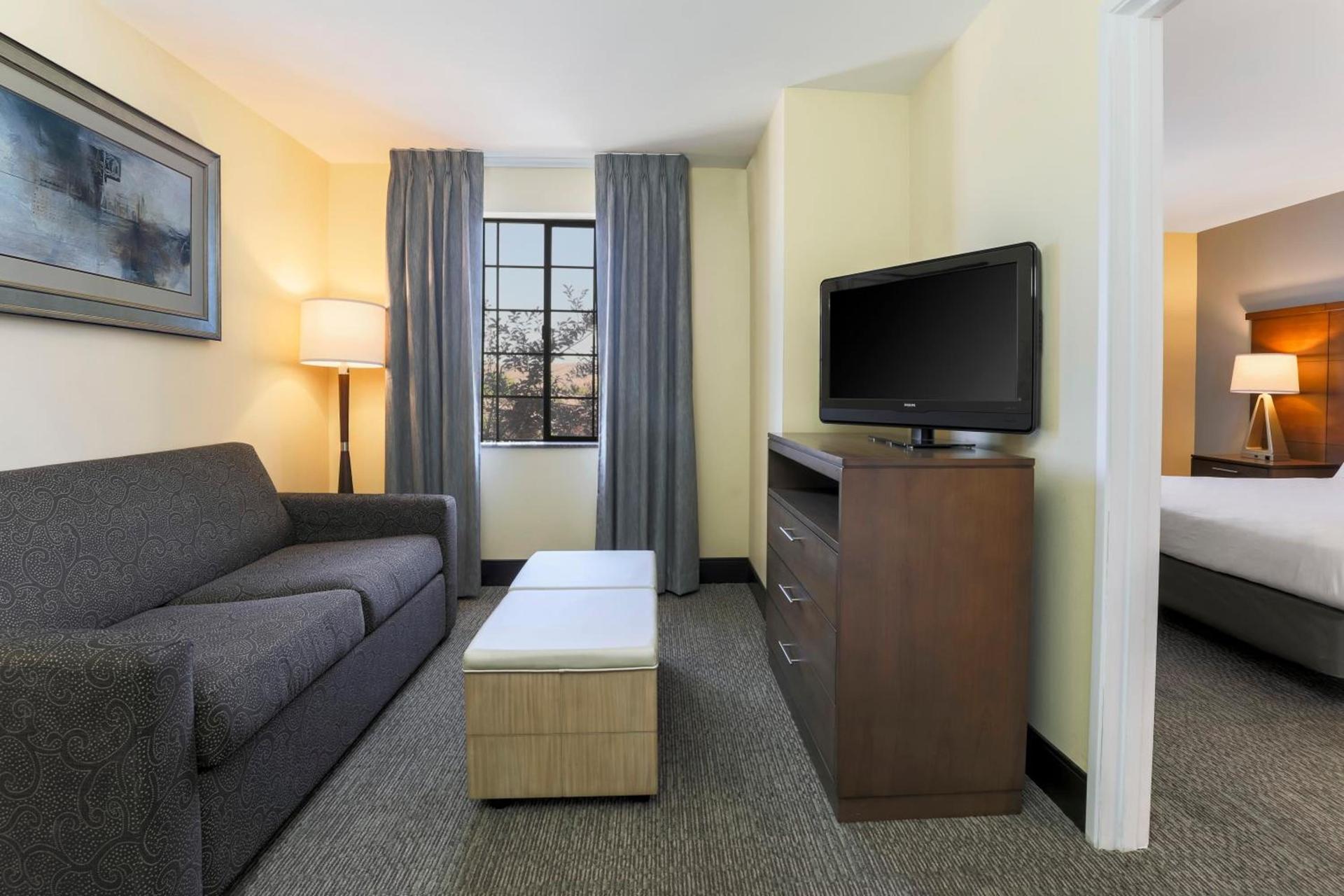 Staybridge Suites Reno Nevada by IHG photo 35