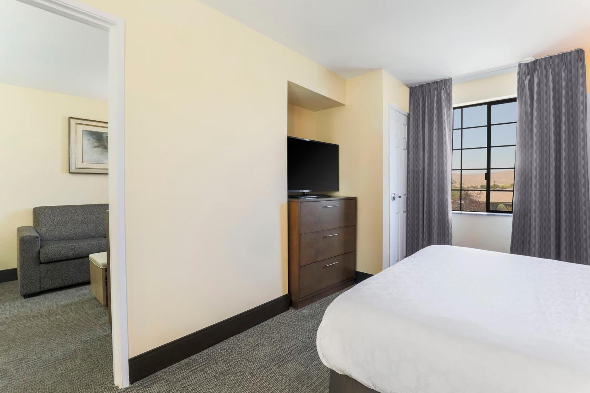 Staybridge Suites Reno Nevada by IHG photo 30