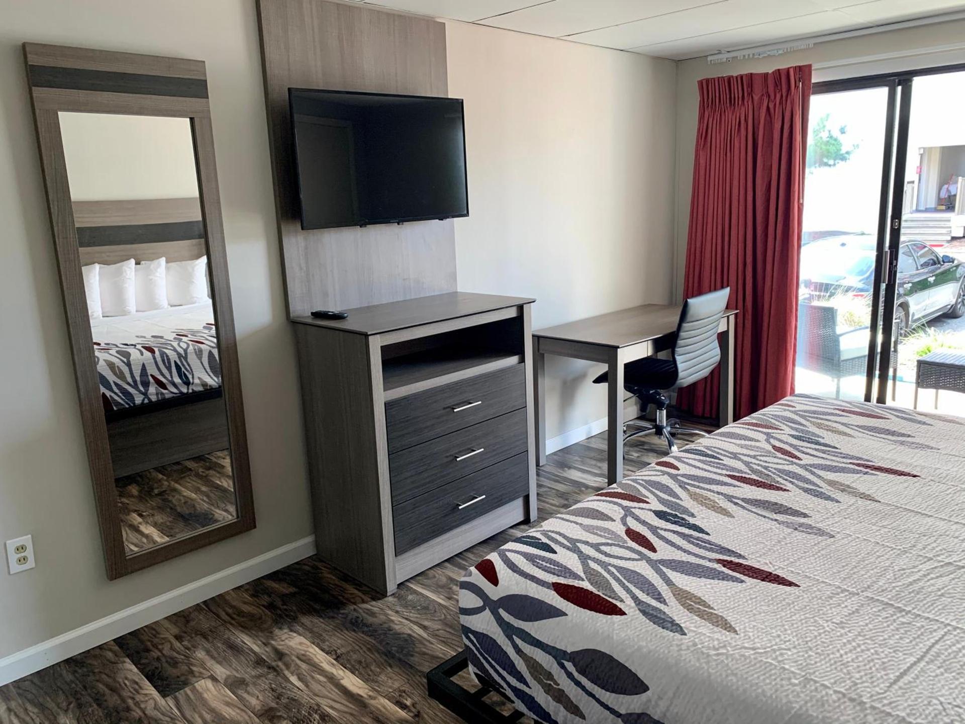 Simple Life Motel photo 5