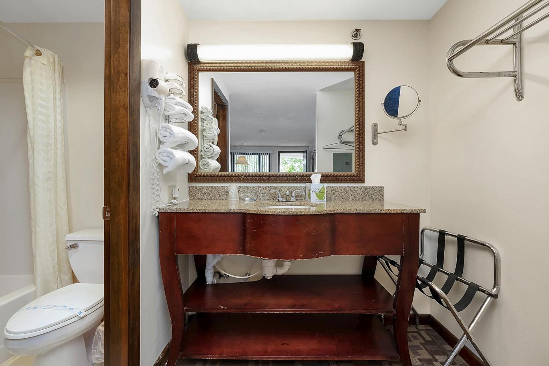 USA Inn photo 45