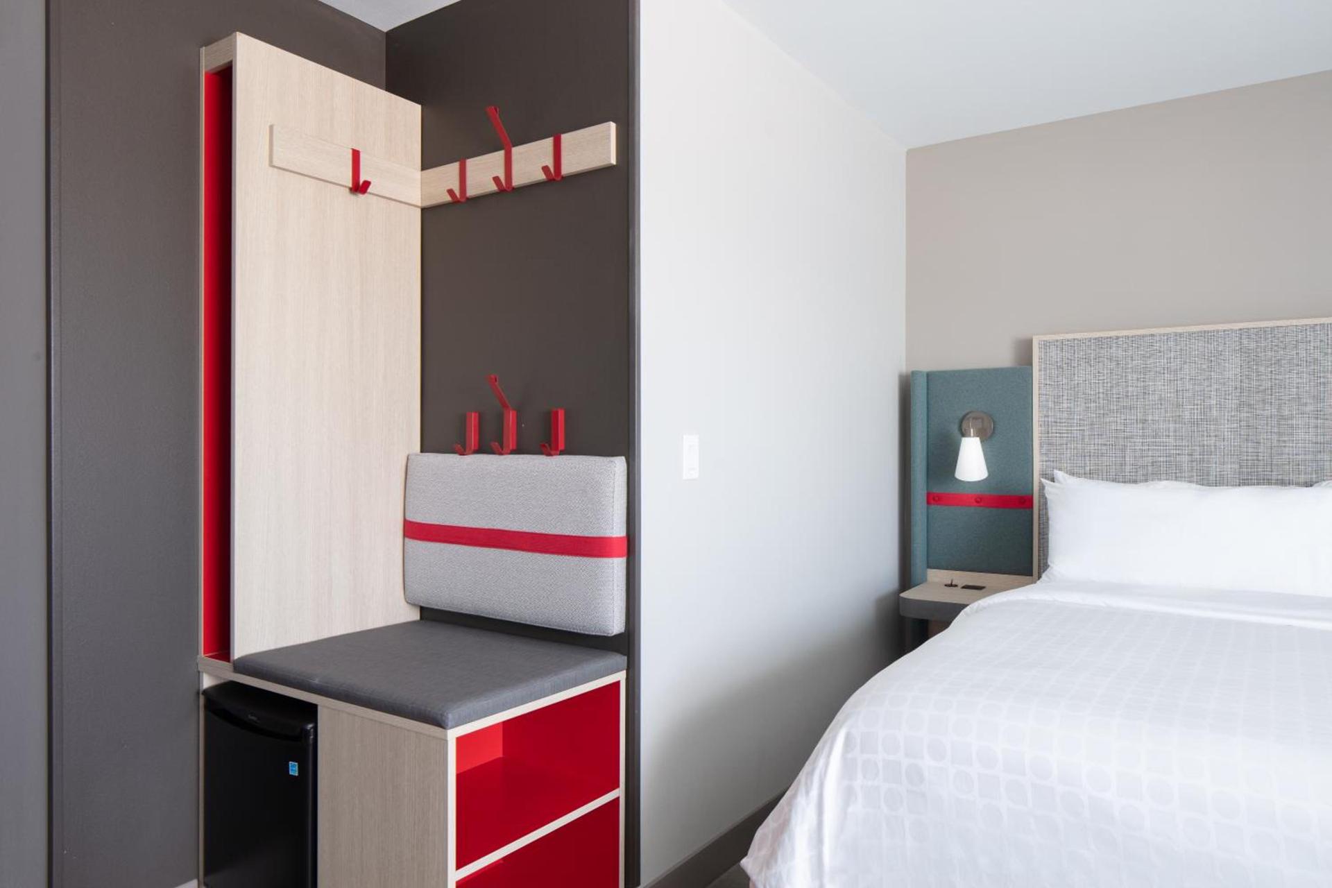 avid hotels - Madison - Monona by IHG photo 9