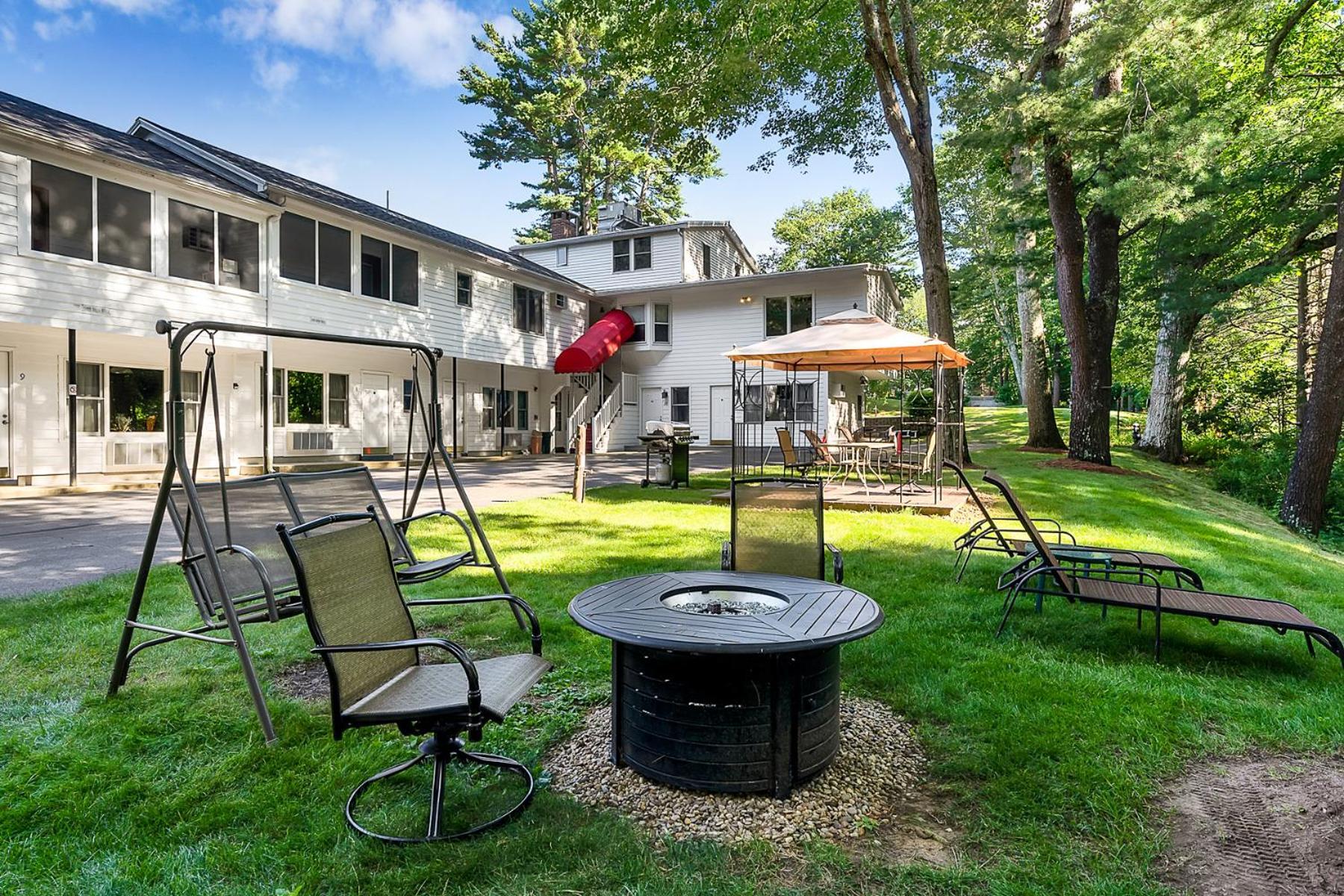 Towne Lyne Motel photo 49