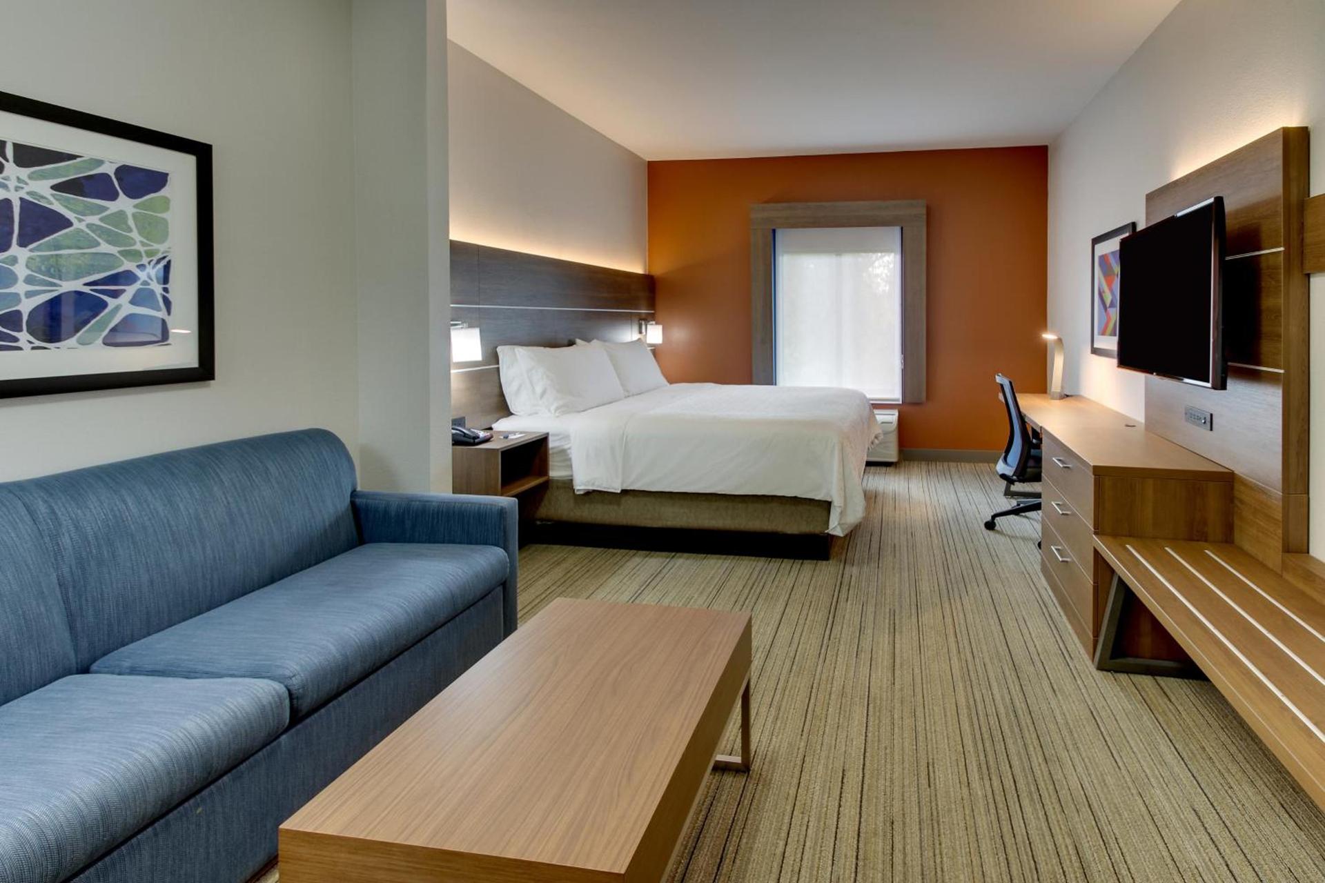 Holiday Inn Express Hotel & Suites - Atlanta/Emory University Area by IHG photo 2
