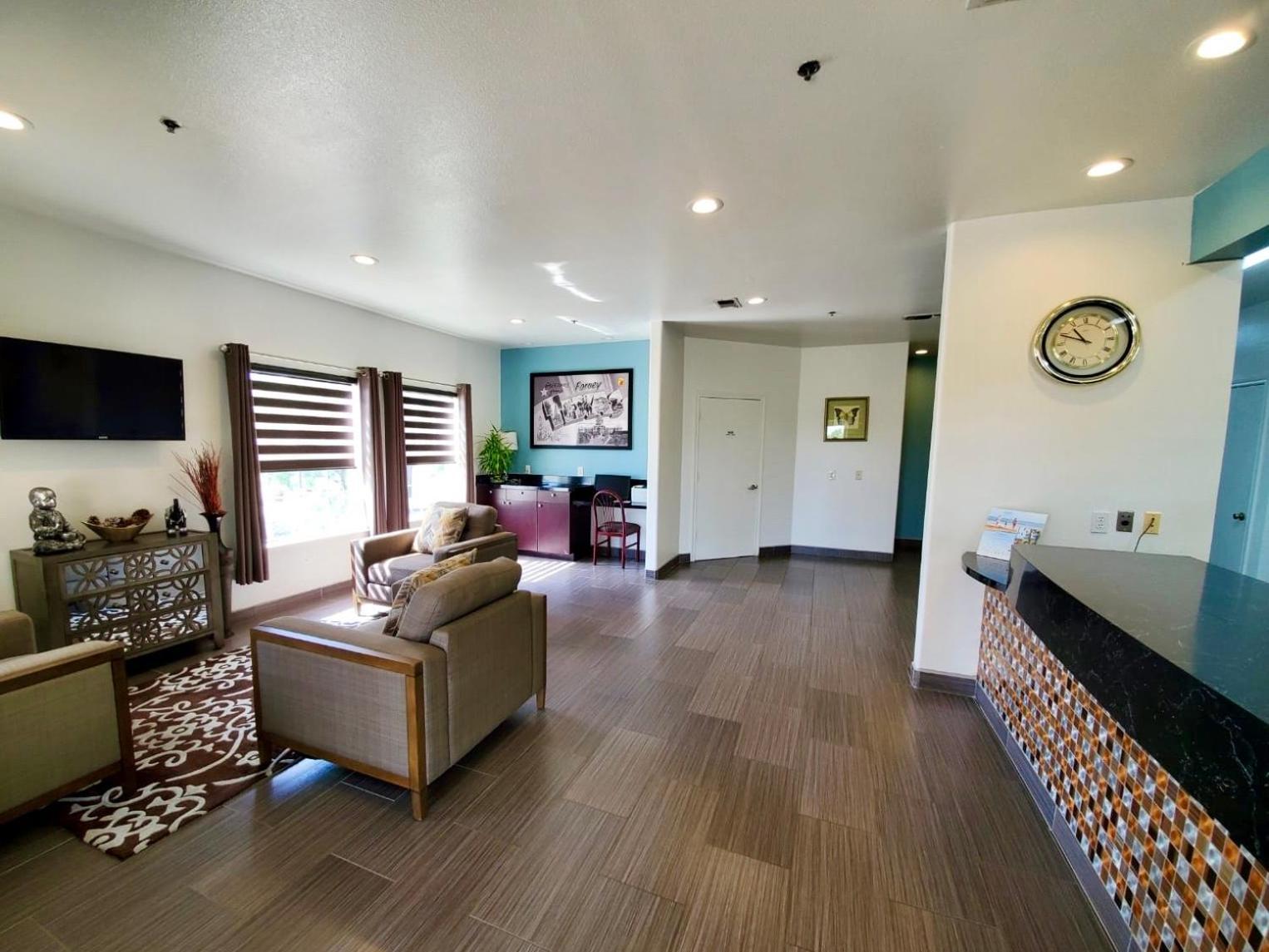 Scottish Inns & Suites Forney photo 33