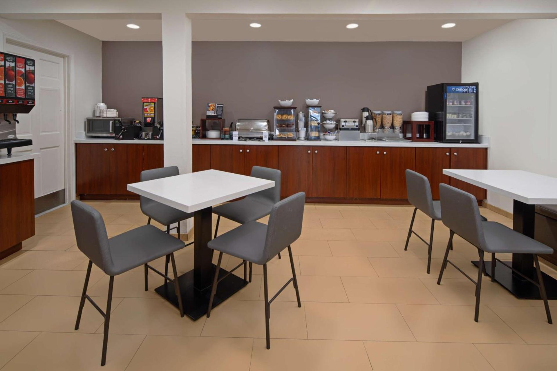 Best Western San Diego/Miramar Hotel photo 9