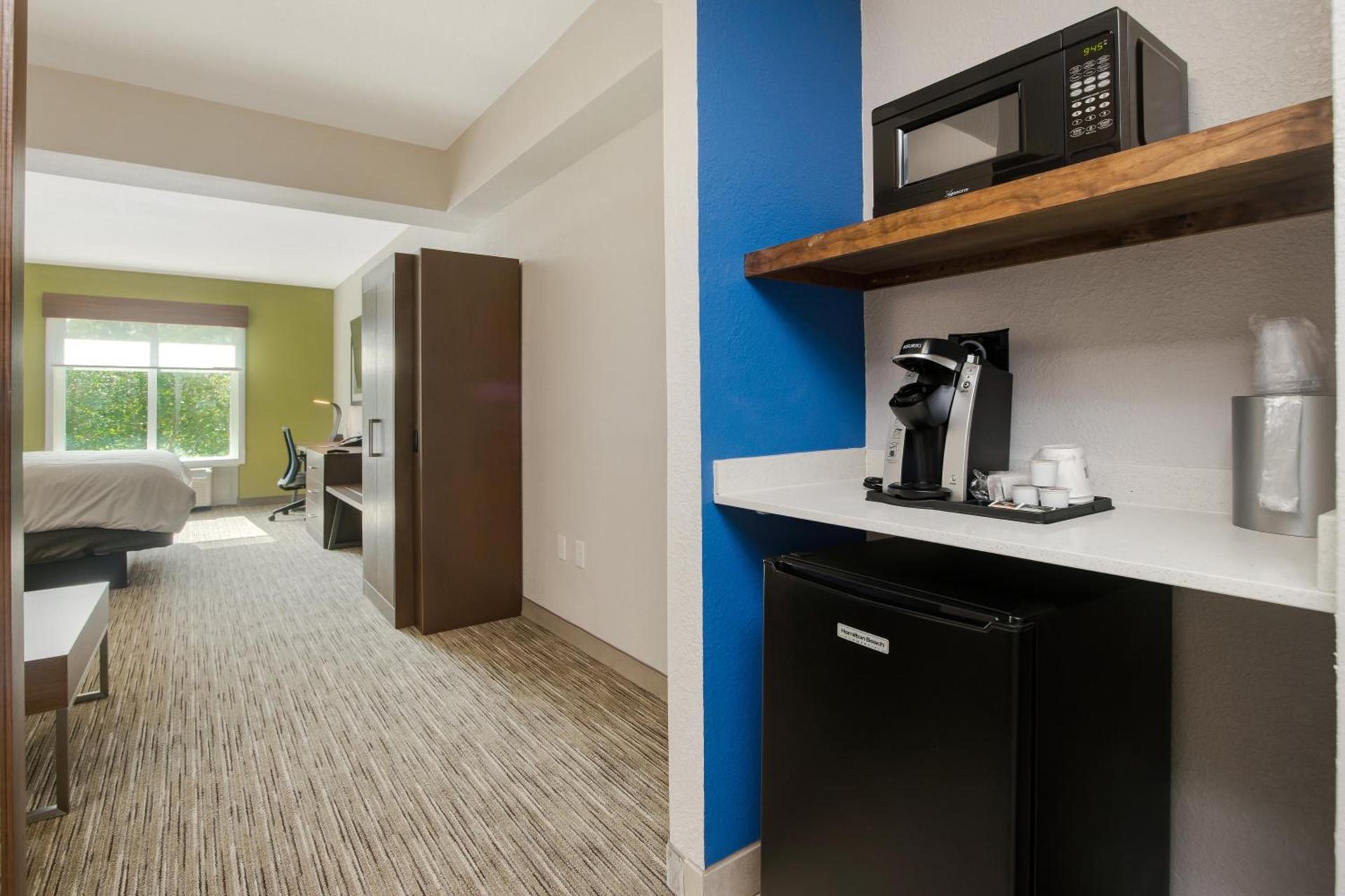 Holiday Inn Express Hotel & Suites Orlando - Apopka by IHG photo 7