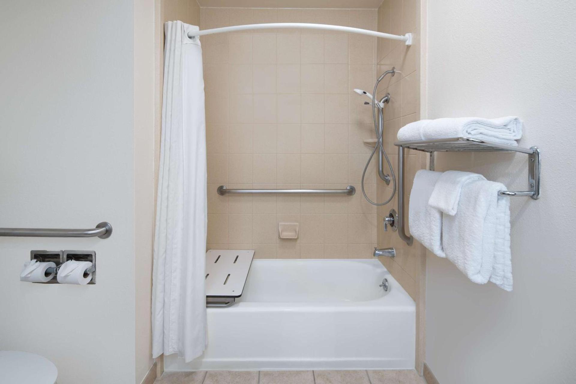 Best Western San Diego/Miramar Hotel photo 16