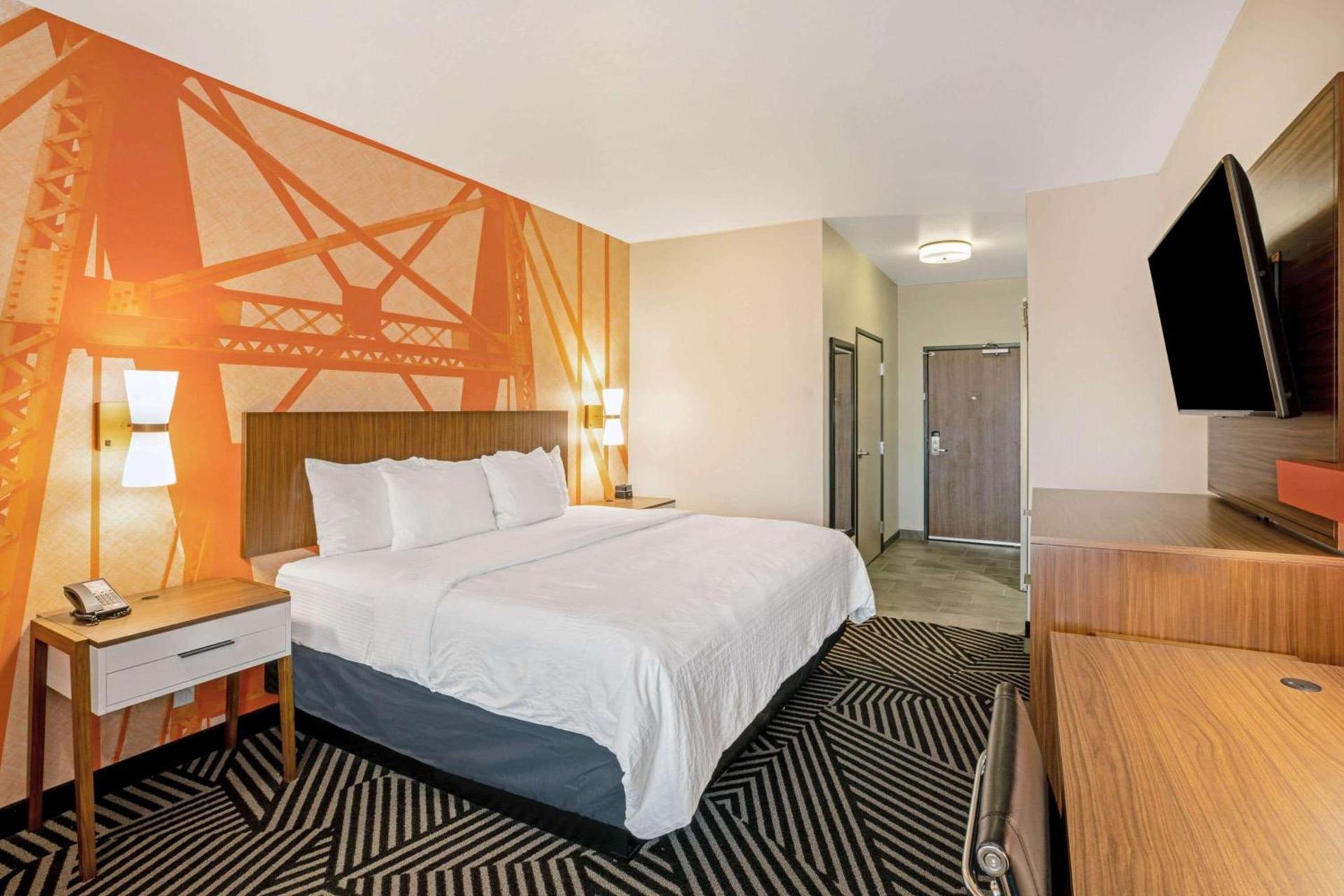 La Quinta by Wyndham Waco Baylor Downtown photo 22