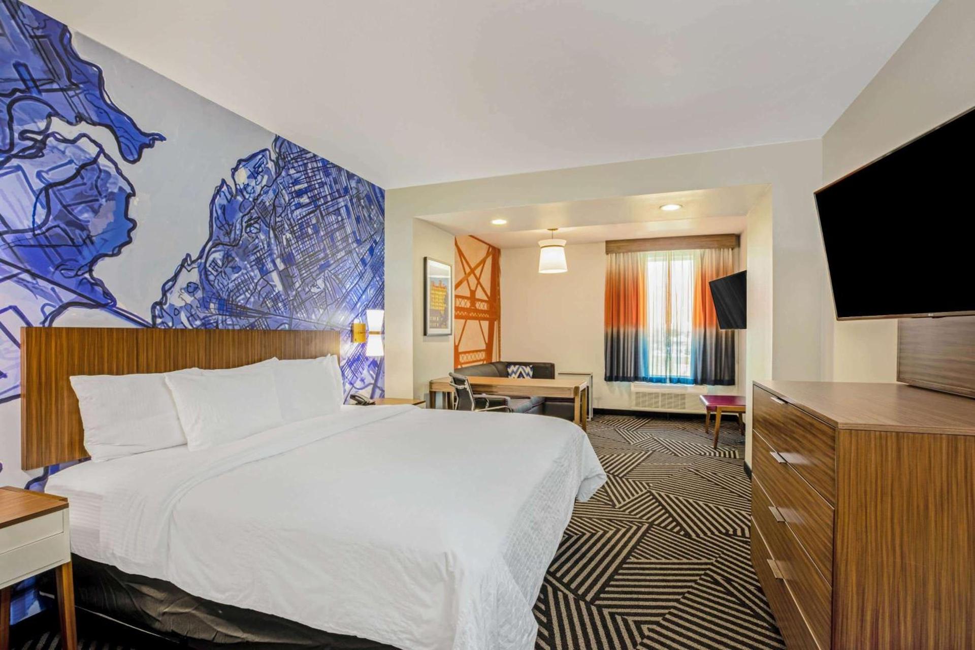 La Quinta by Wyndham Waco Baylor Downtown photo 23
