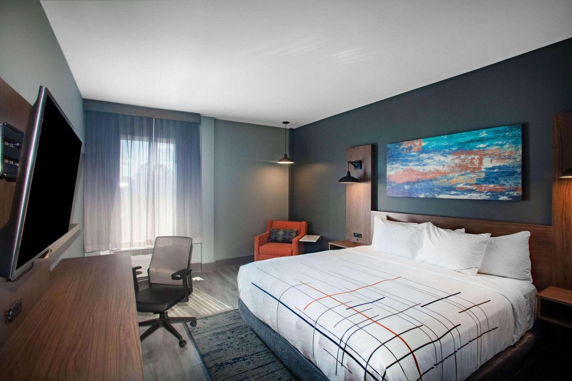 La Quinta Inn & Suites by Wyndham Oxford photo 15