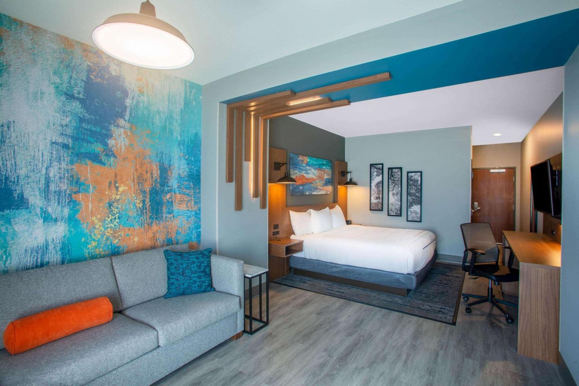La Quinta Inn & Suites by Wyndham Oxford photo 16