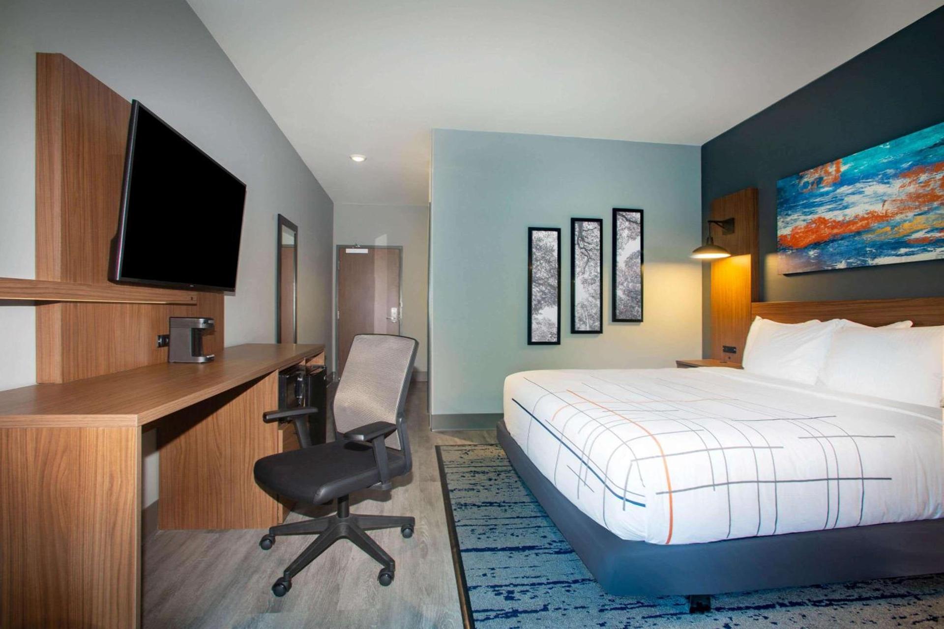 La Quinta Inn & Suites by Wyndham Oxford photo 20