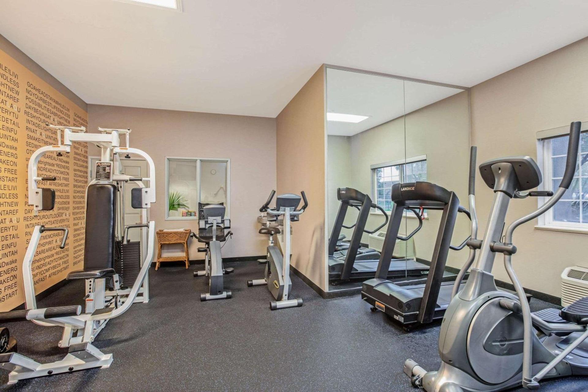 La Quinta by Wyndham Modesto Salida photo 10