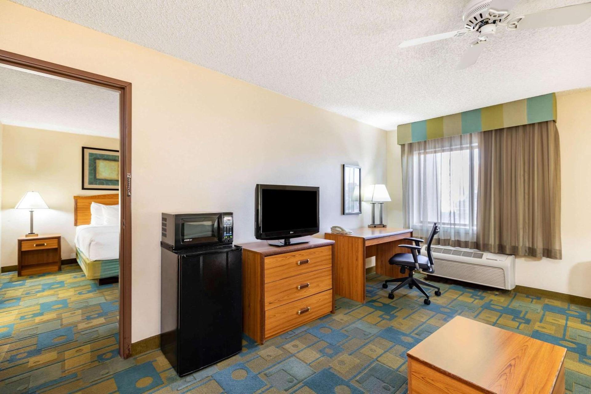 La Quinta by Wyndham El Paso East photo 25