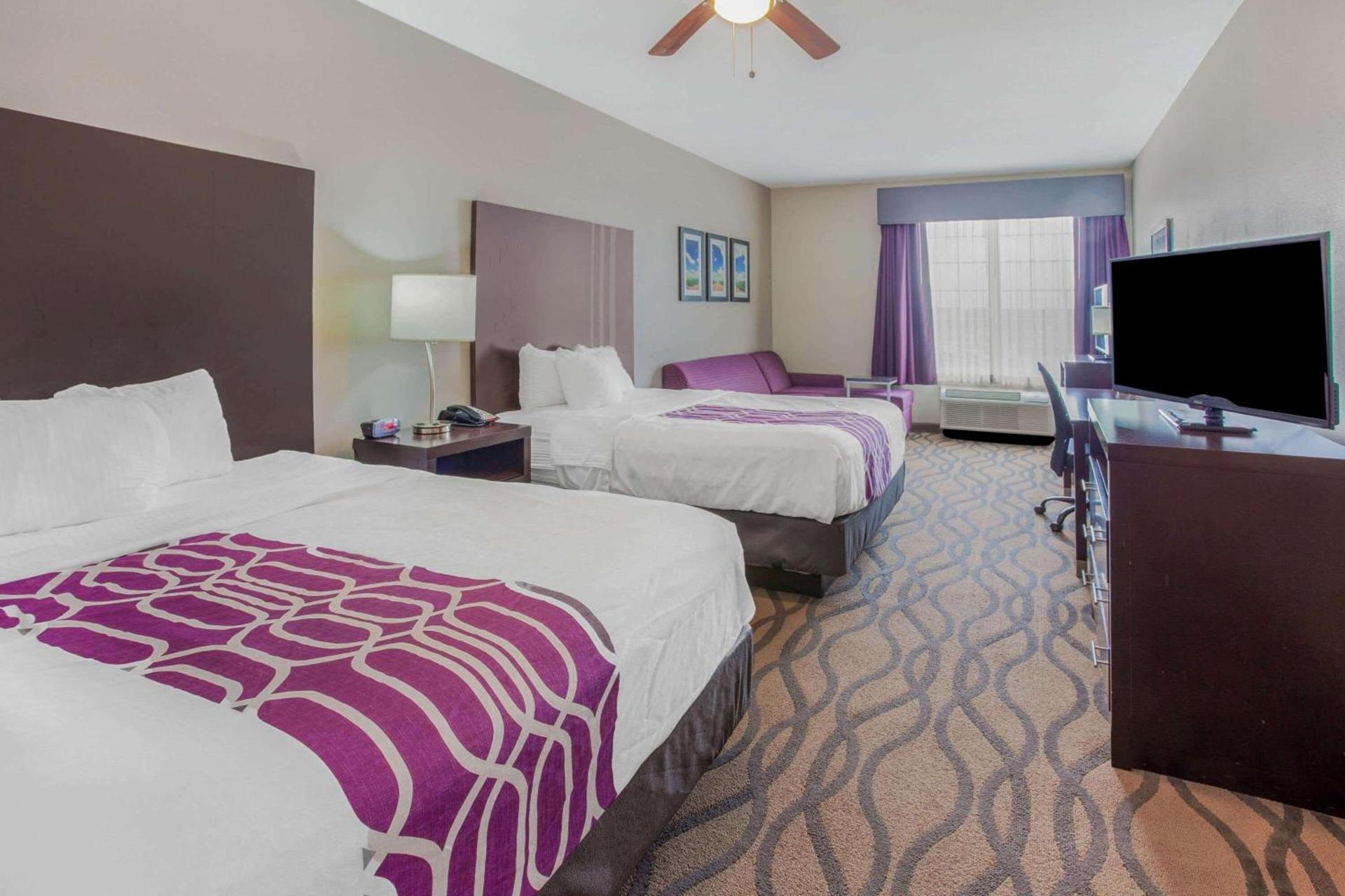La Quinta by Wyndham Luling photo 20
