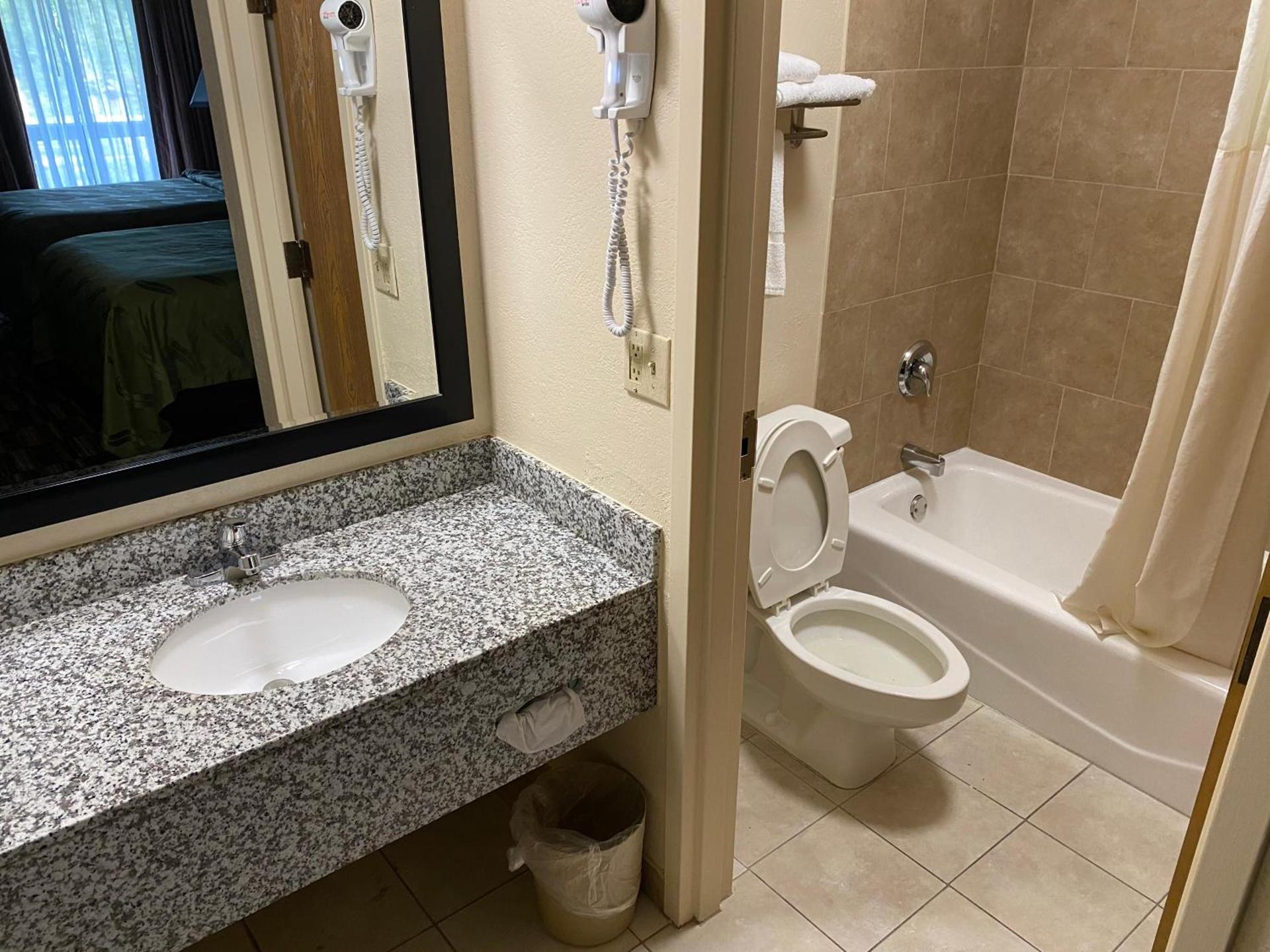 Quality Inn Fort Pierce I-95 photo 27