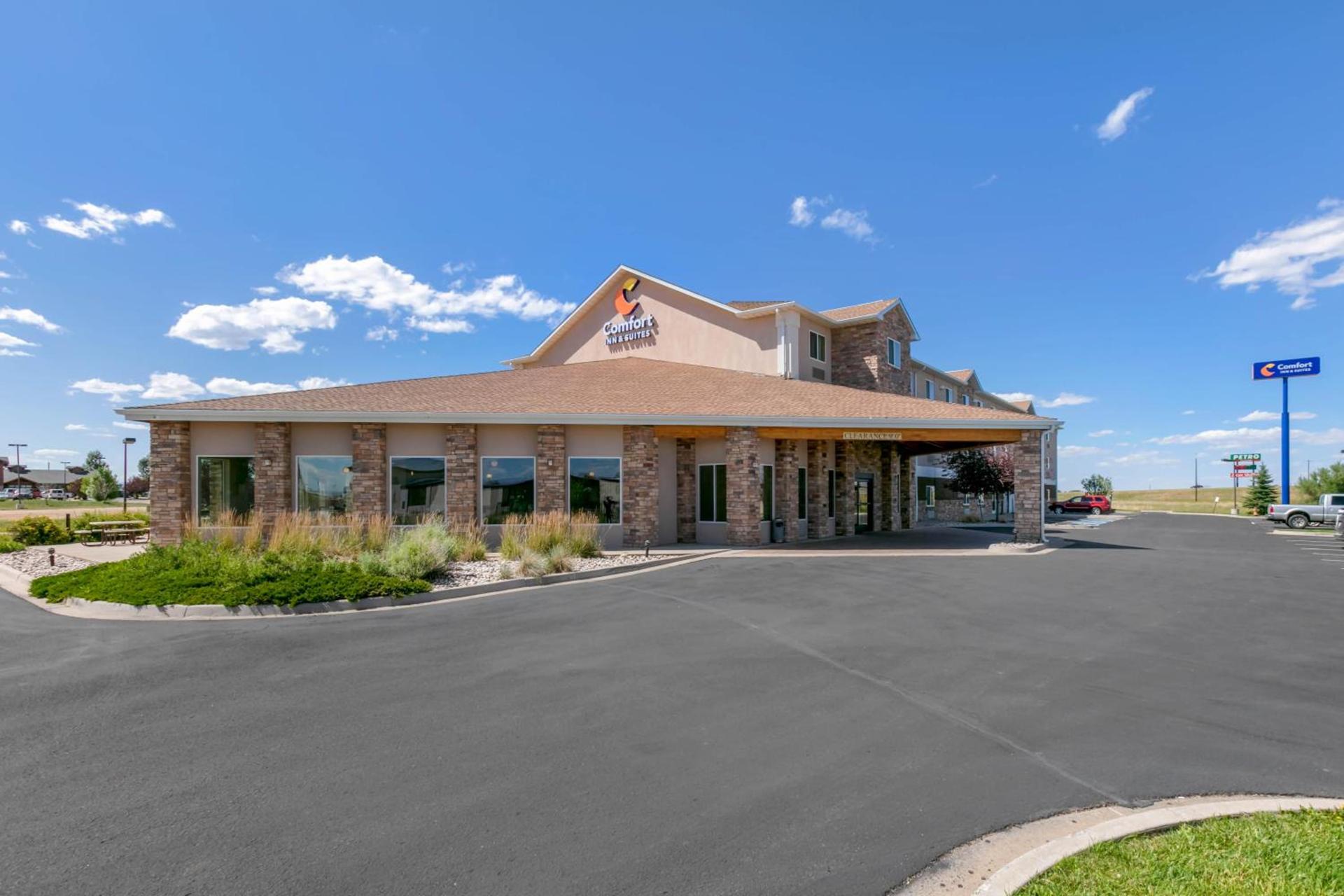Comfort Inn & Suites Near University of Wyoming photo 42