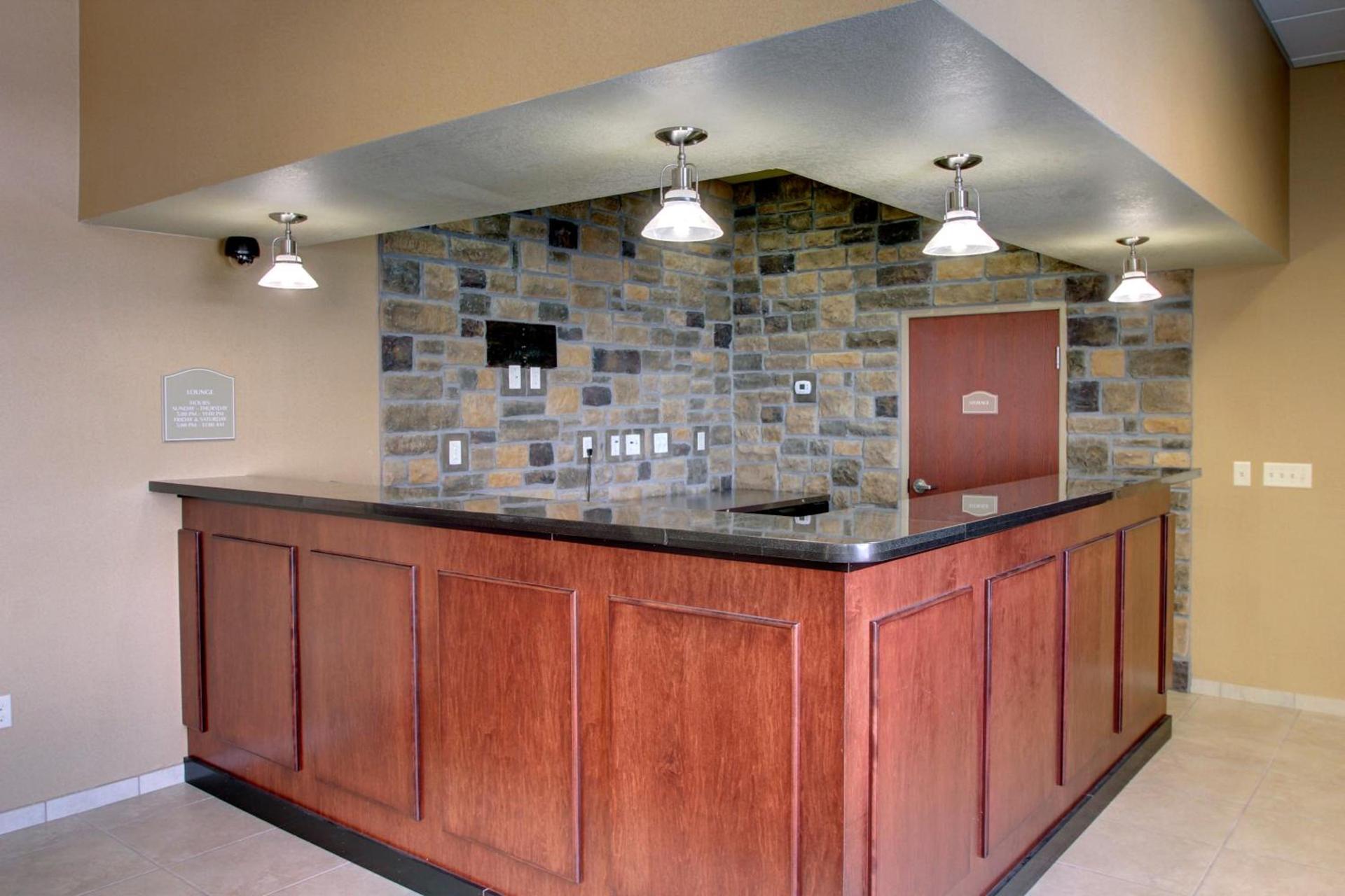 Cobblestone Inn & Suites - Bottineau photo 17