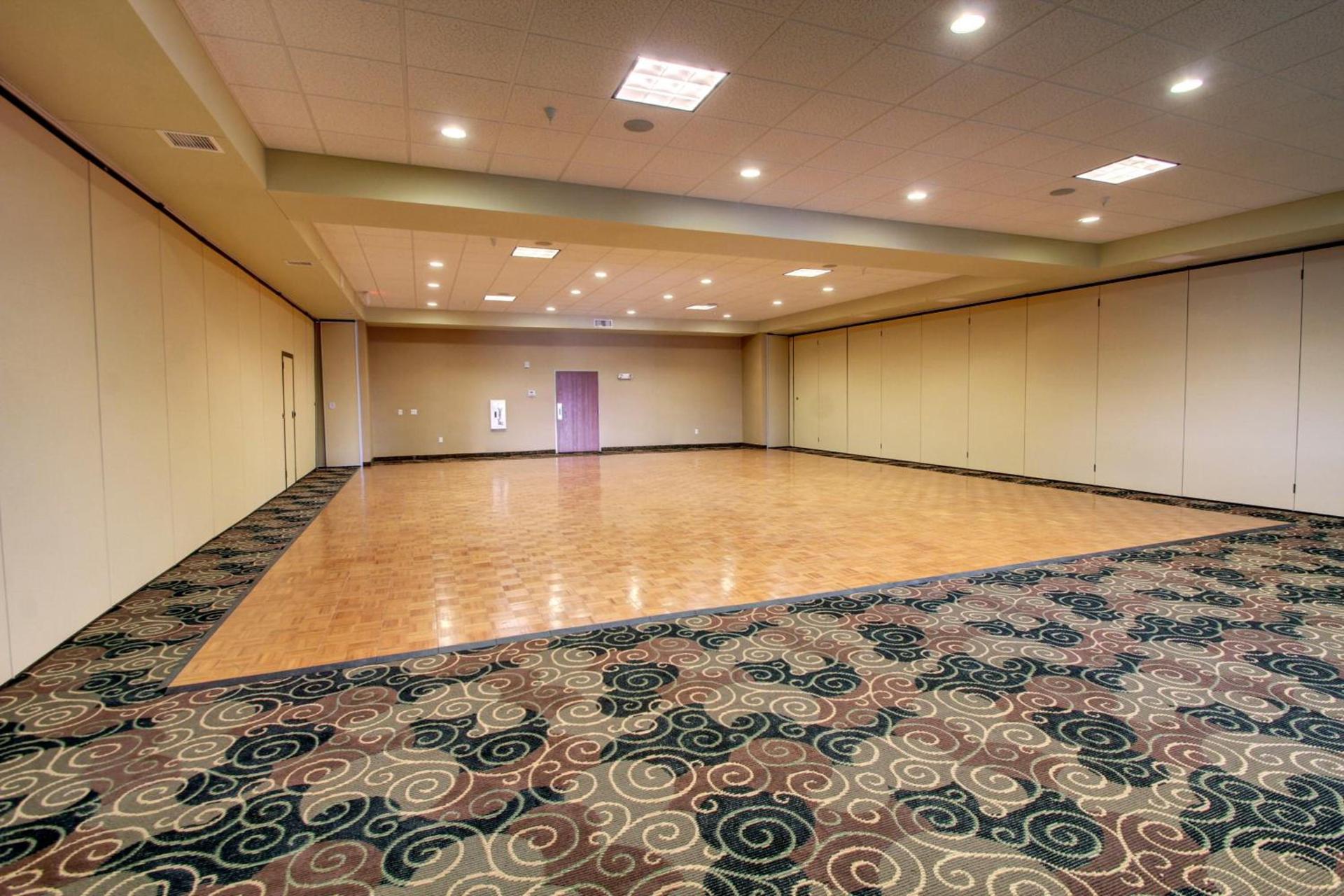 Cobblestone Inn & Suites - Bottineau photo 19