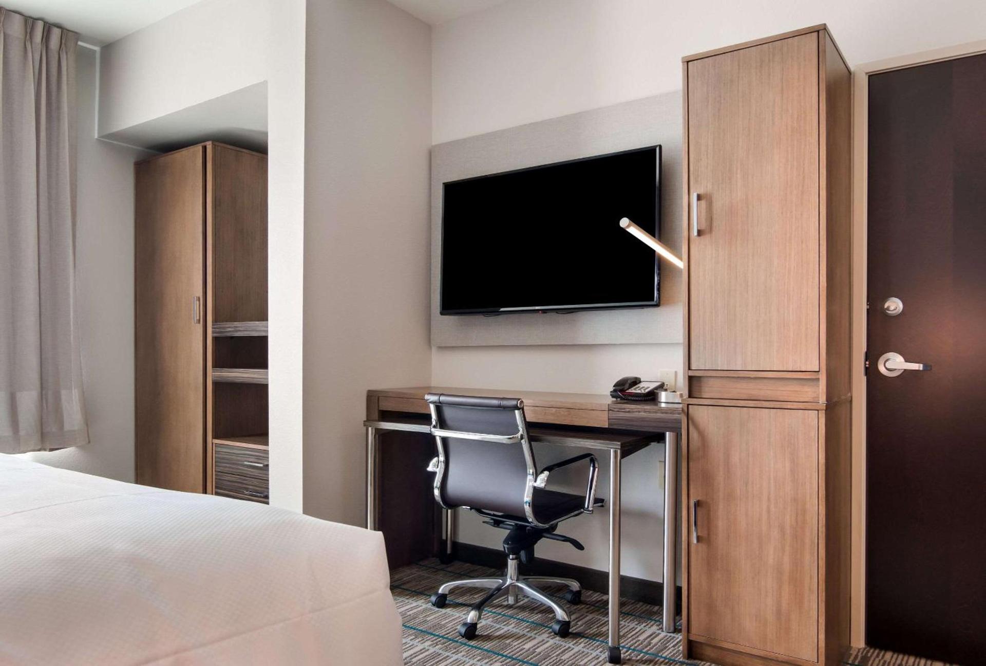 MainStay Suites East Camden photo 9