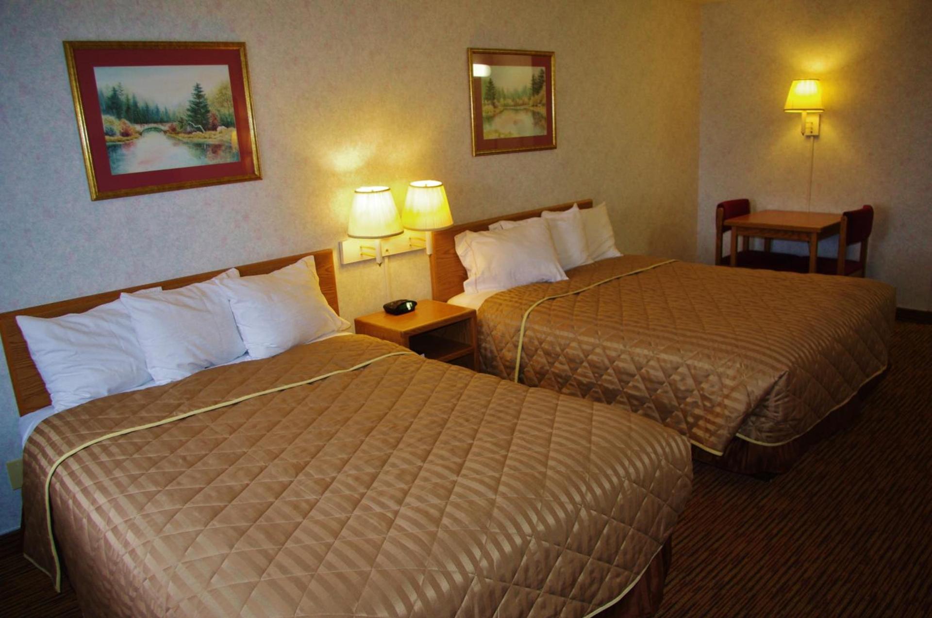 Glenwood Springs Cedar Lodge photo 23