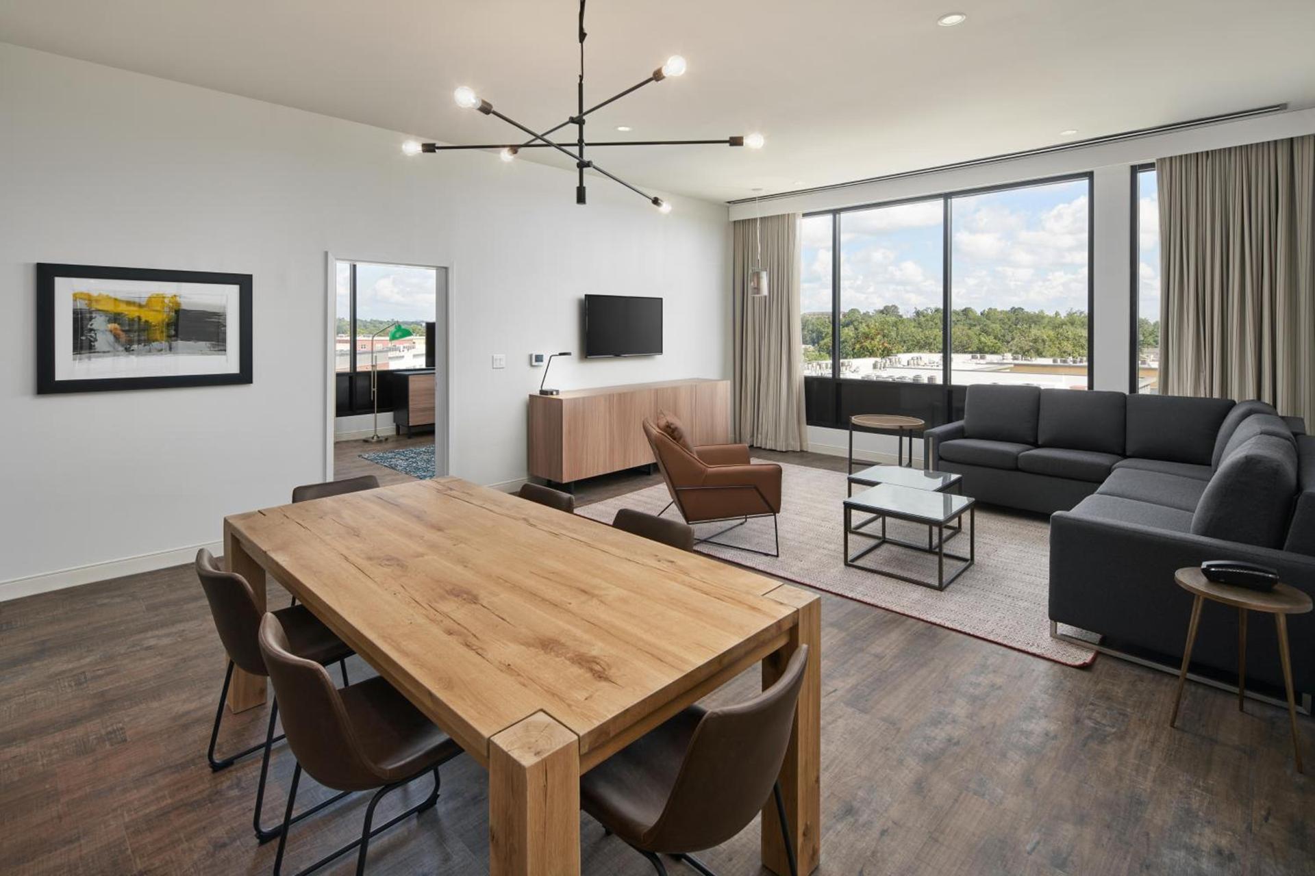 Hotel Indigo Tallahassee - Collegetown by IHG photo 13