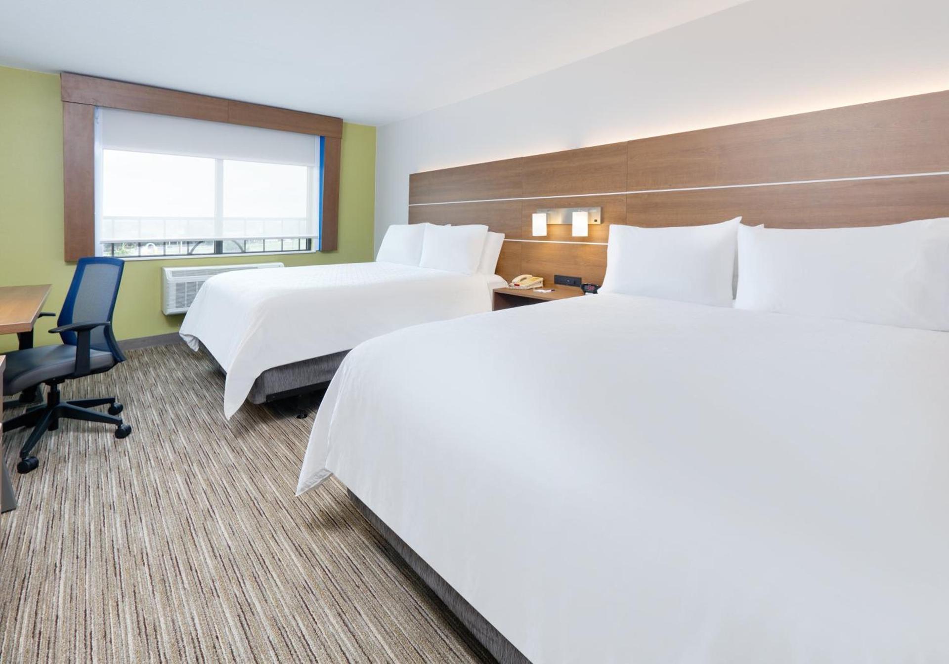 Holiday Inn Express & Suites San Antonio NW near SeaWorld by IHG photo 45