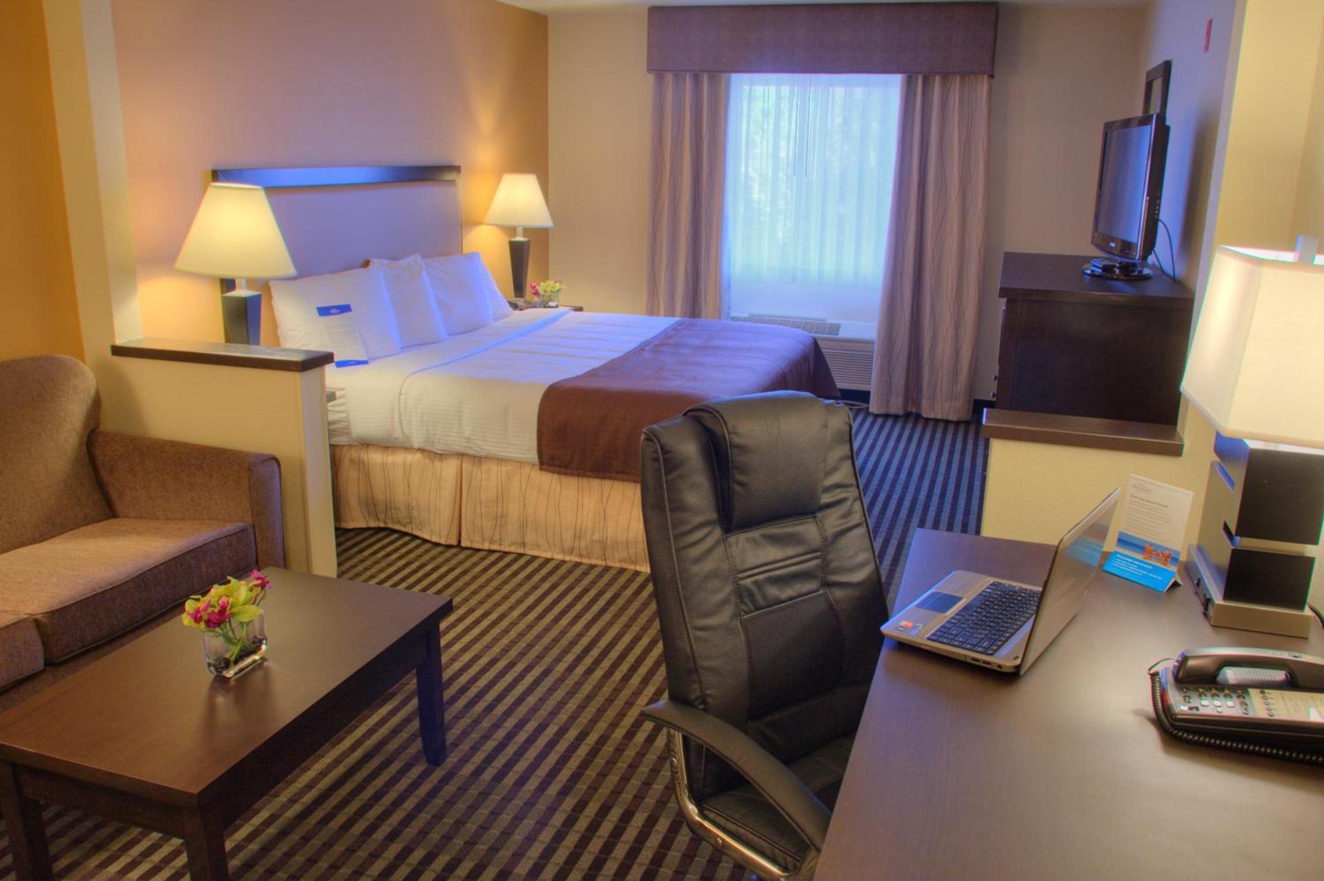 Baymont by Wyndham Dallas/ Love Field photo 25