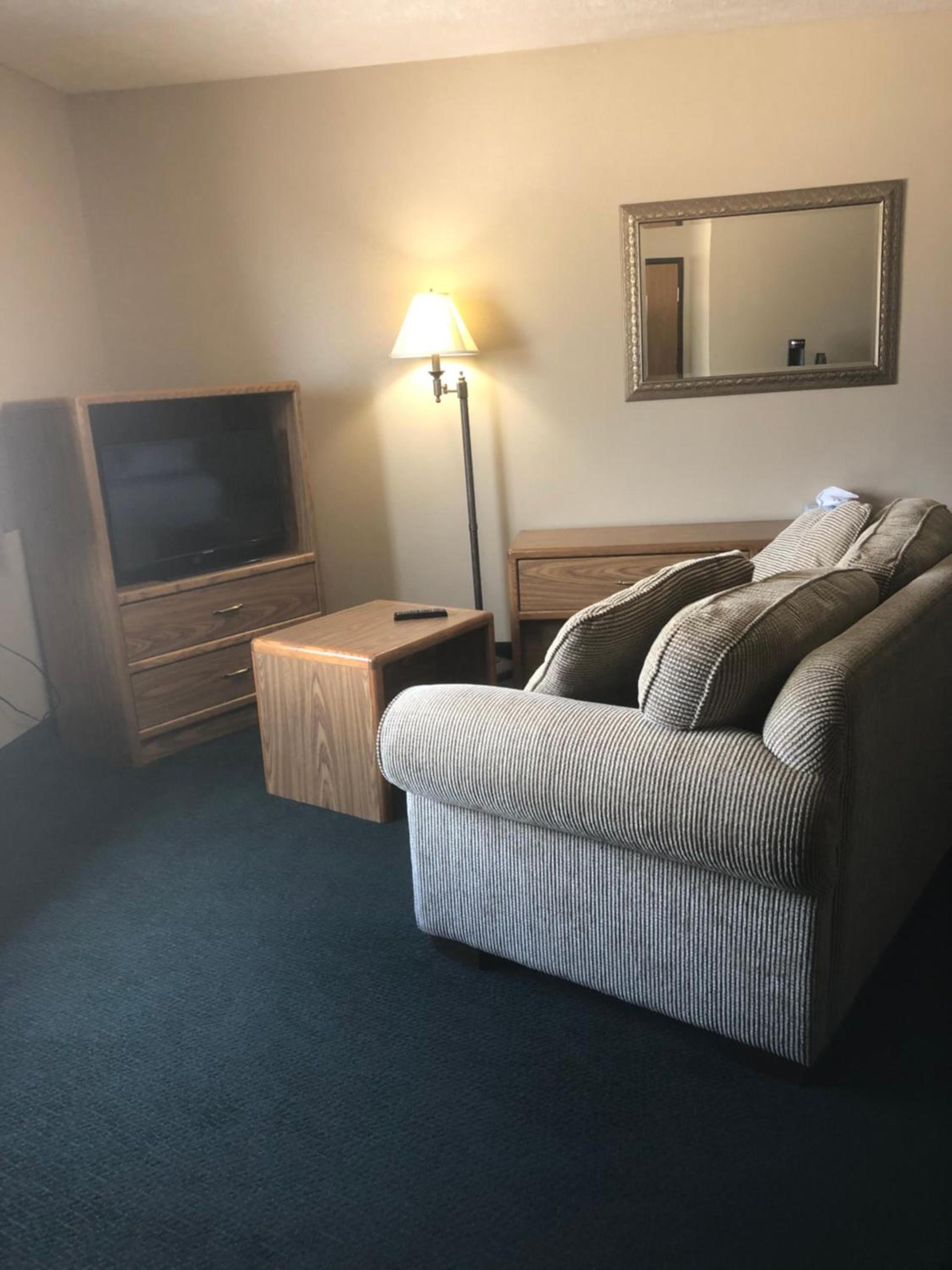 Americas Best Value Inn Onawa photo 6