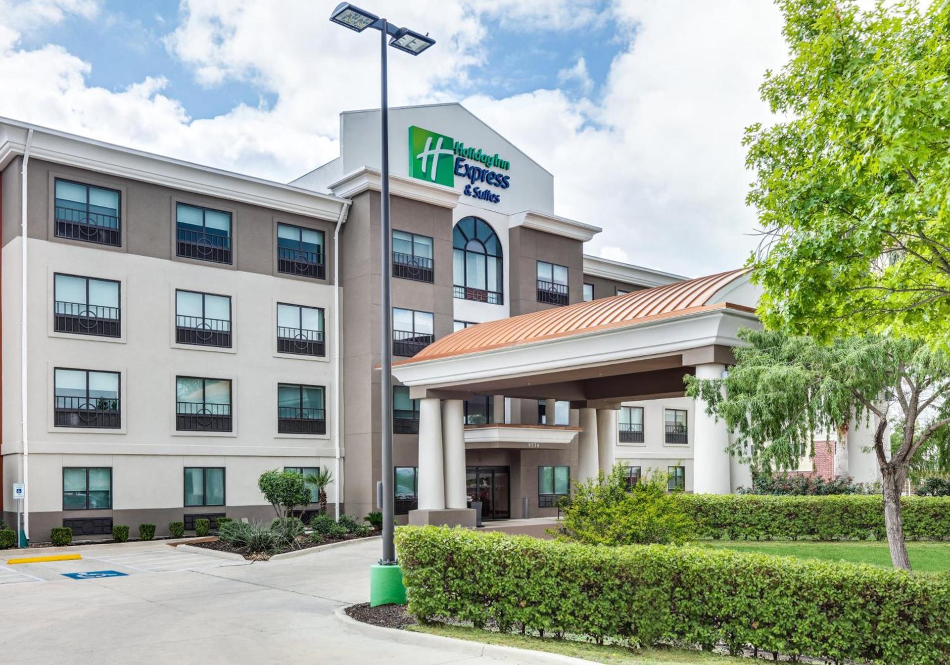 Holiday Inn Express & Suites San Antonio NW near SeaWorld by IHG photo 32