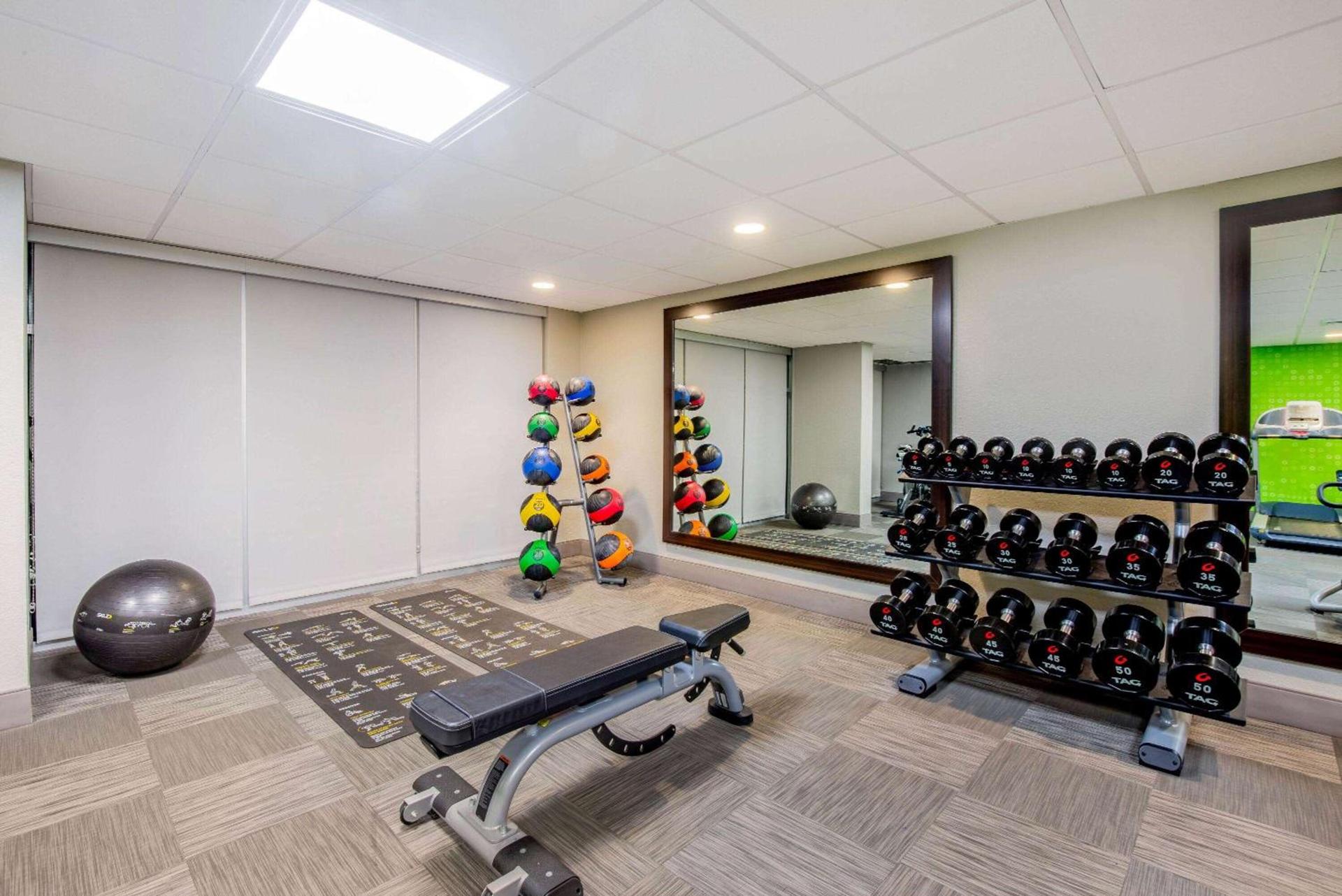 La Quinta by Wyndham Baltimore BWI Airport photo 54