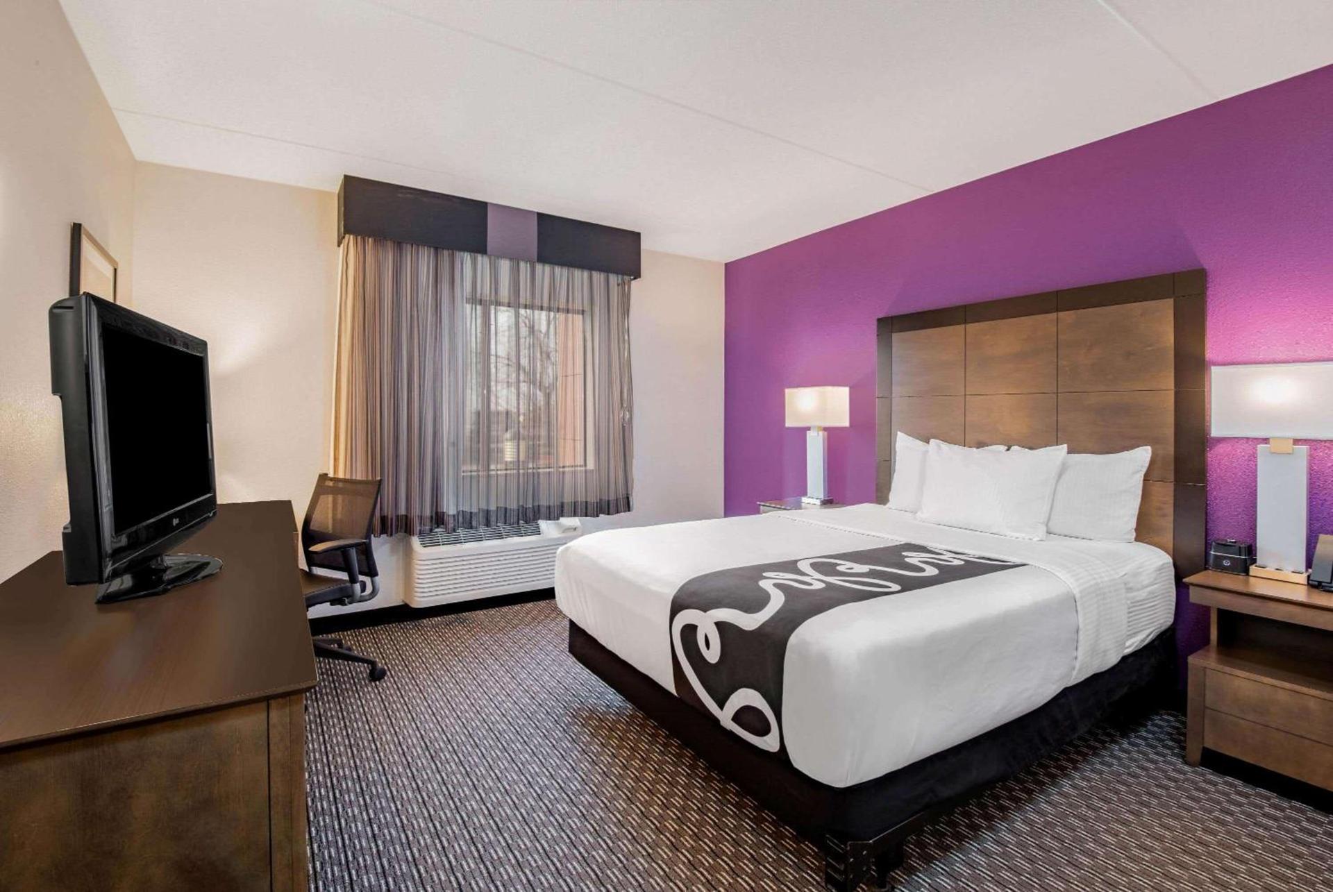 La Quinta by Wyndham Baltimore BWI Airport photo 48