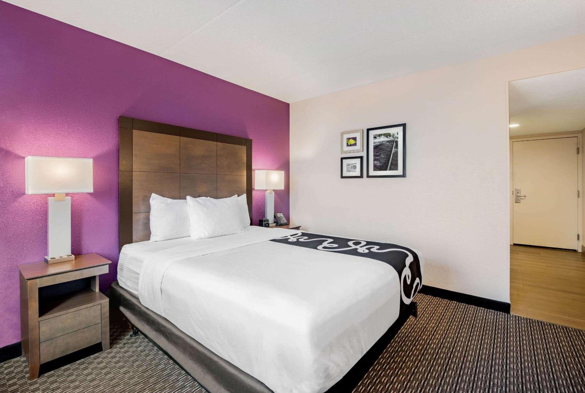 La Quinta by Wyndham Baltimore BWI Airport photo 47