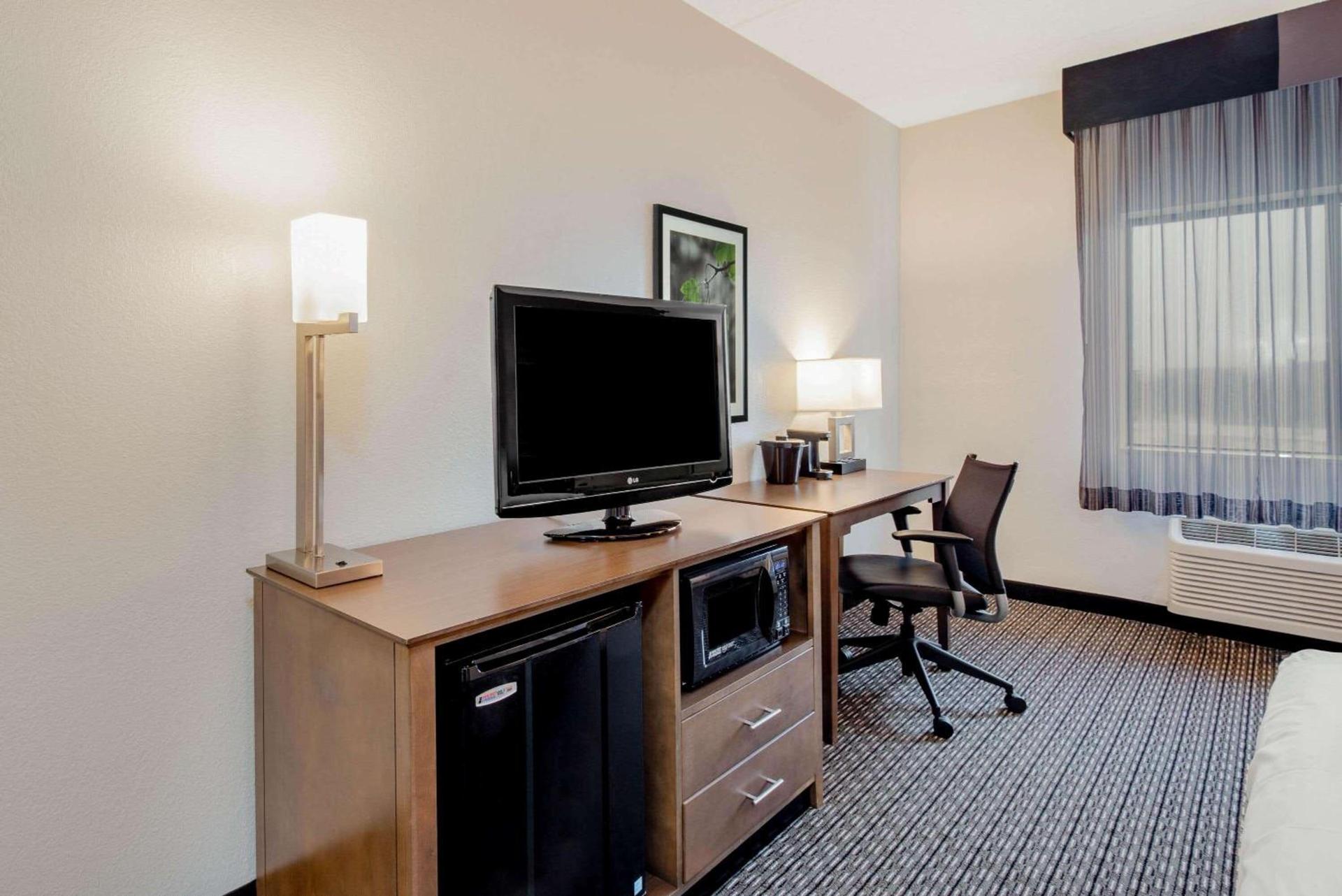 La Quinta by Wyndham Baltimore BWI Airport photo 46