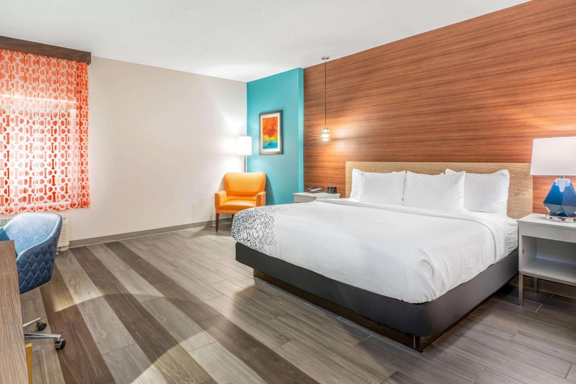 La Quinta by Wyndham Oklahoma City Airport photo 6