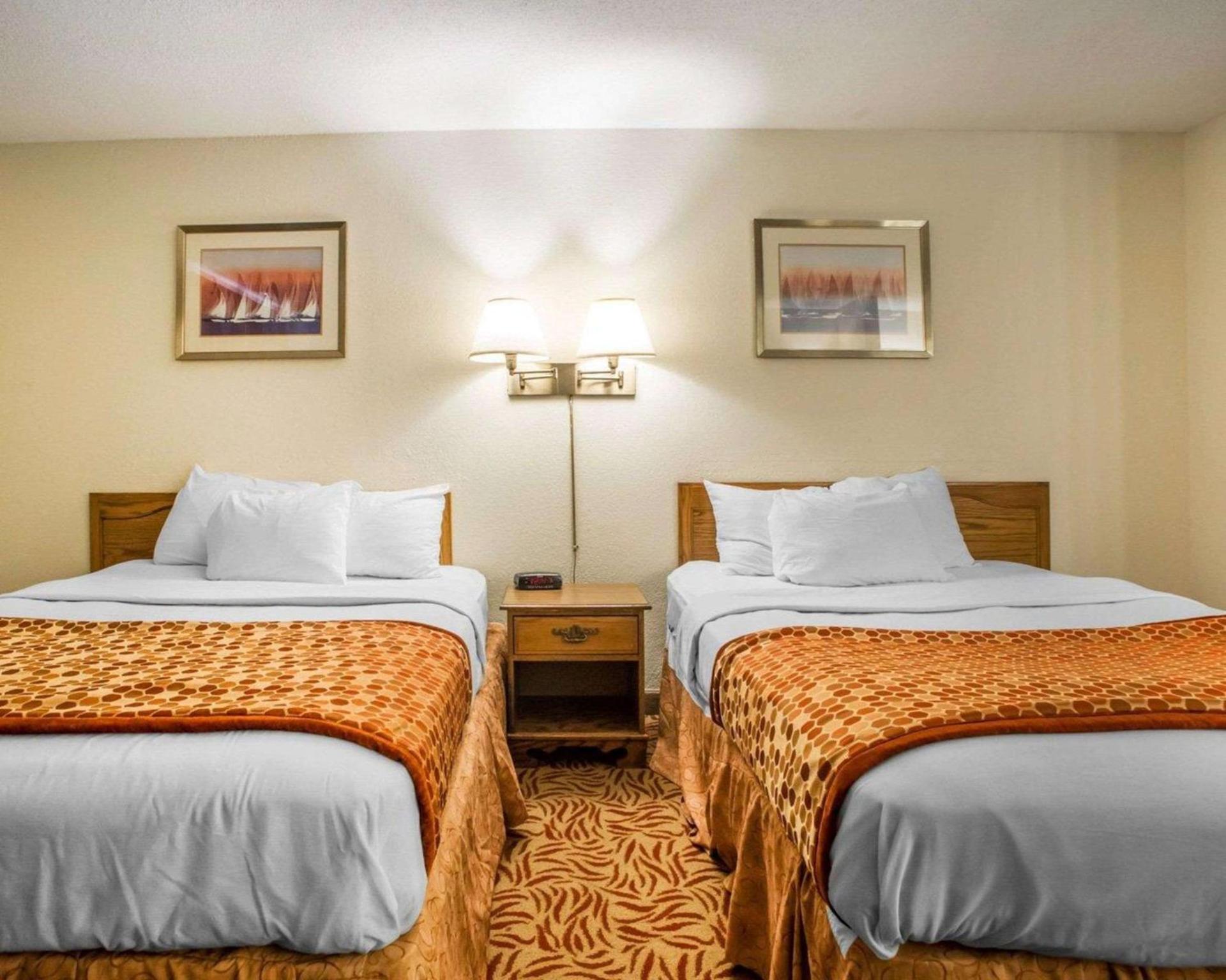 Ramada by Wyndham Stevens Point photo 6