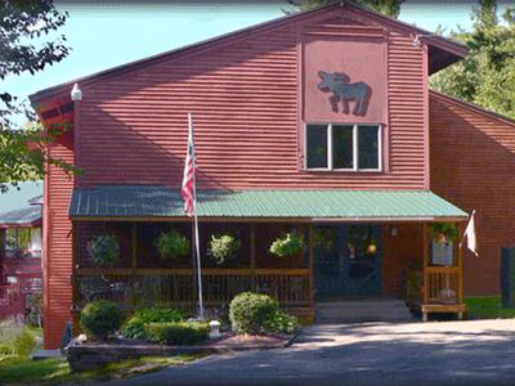 Evergreen Valley Inn photo 6