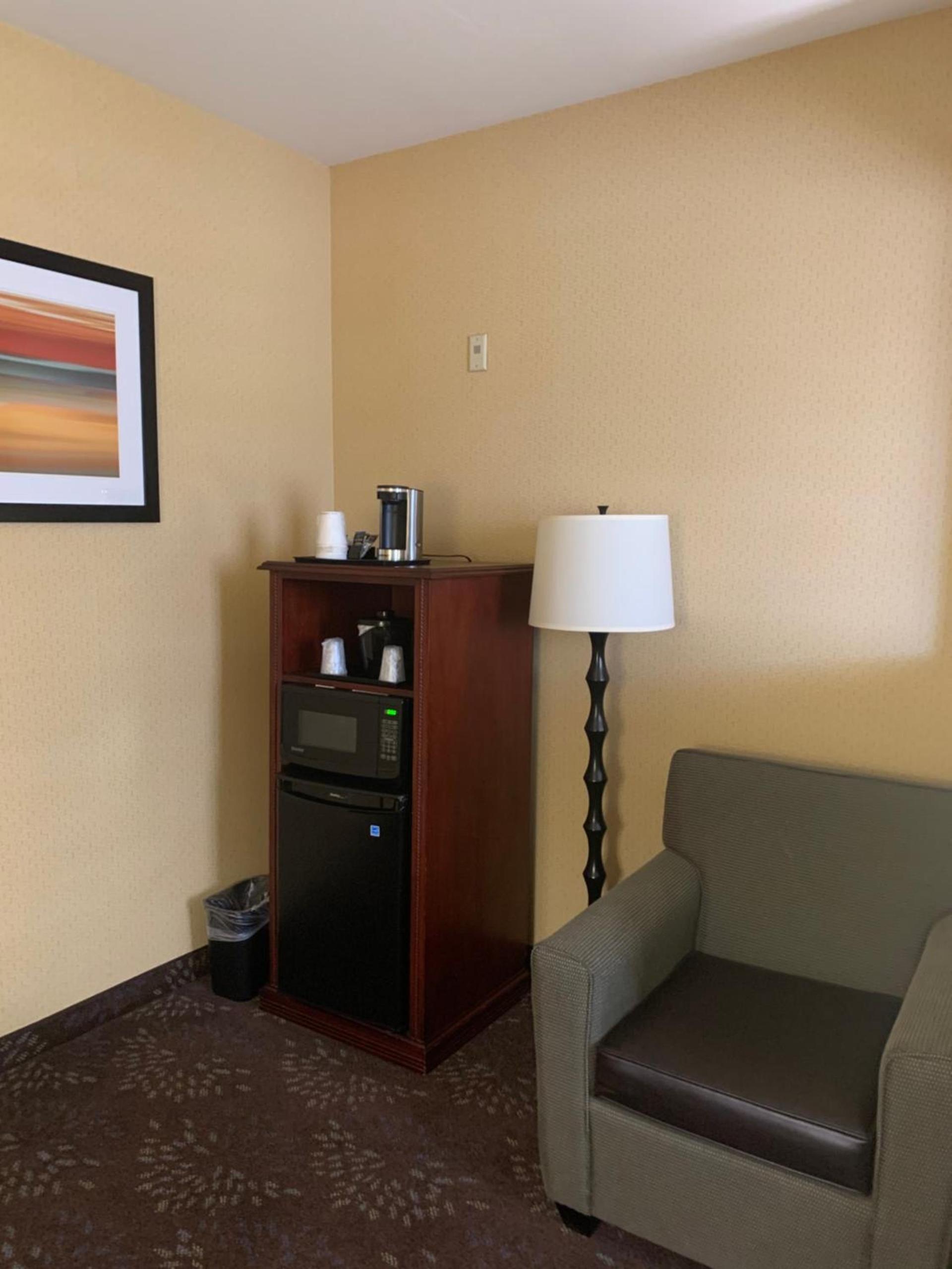 Country Inn & Suites by Radisson, San Jose International Airport, CA photo 18