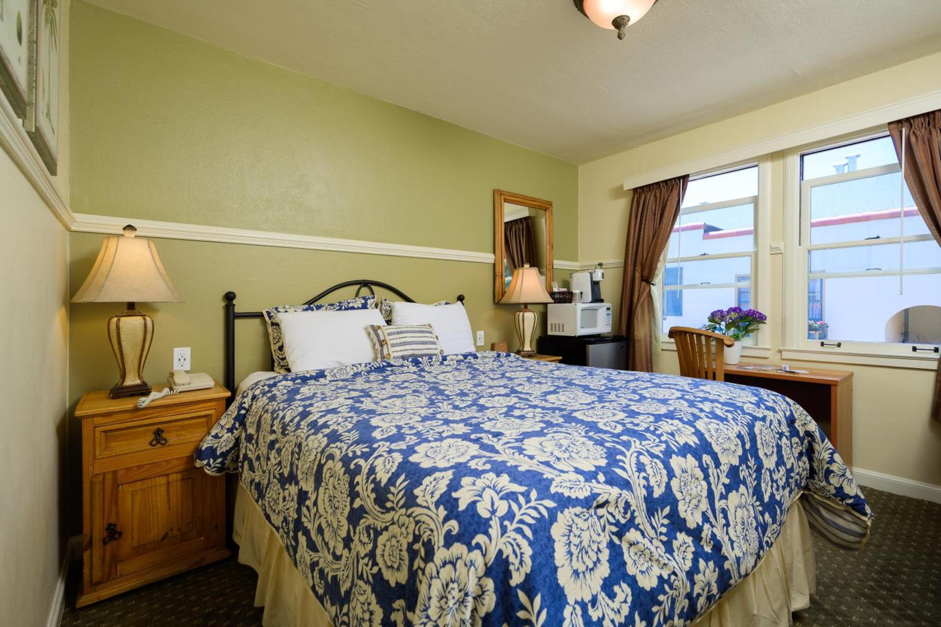 Marina Motel photo 68