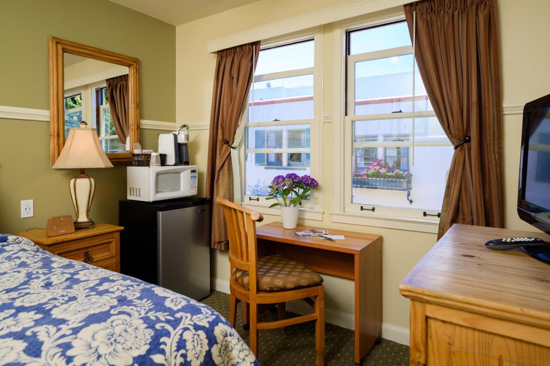 Marina Motel photo 63