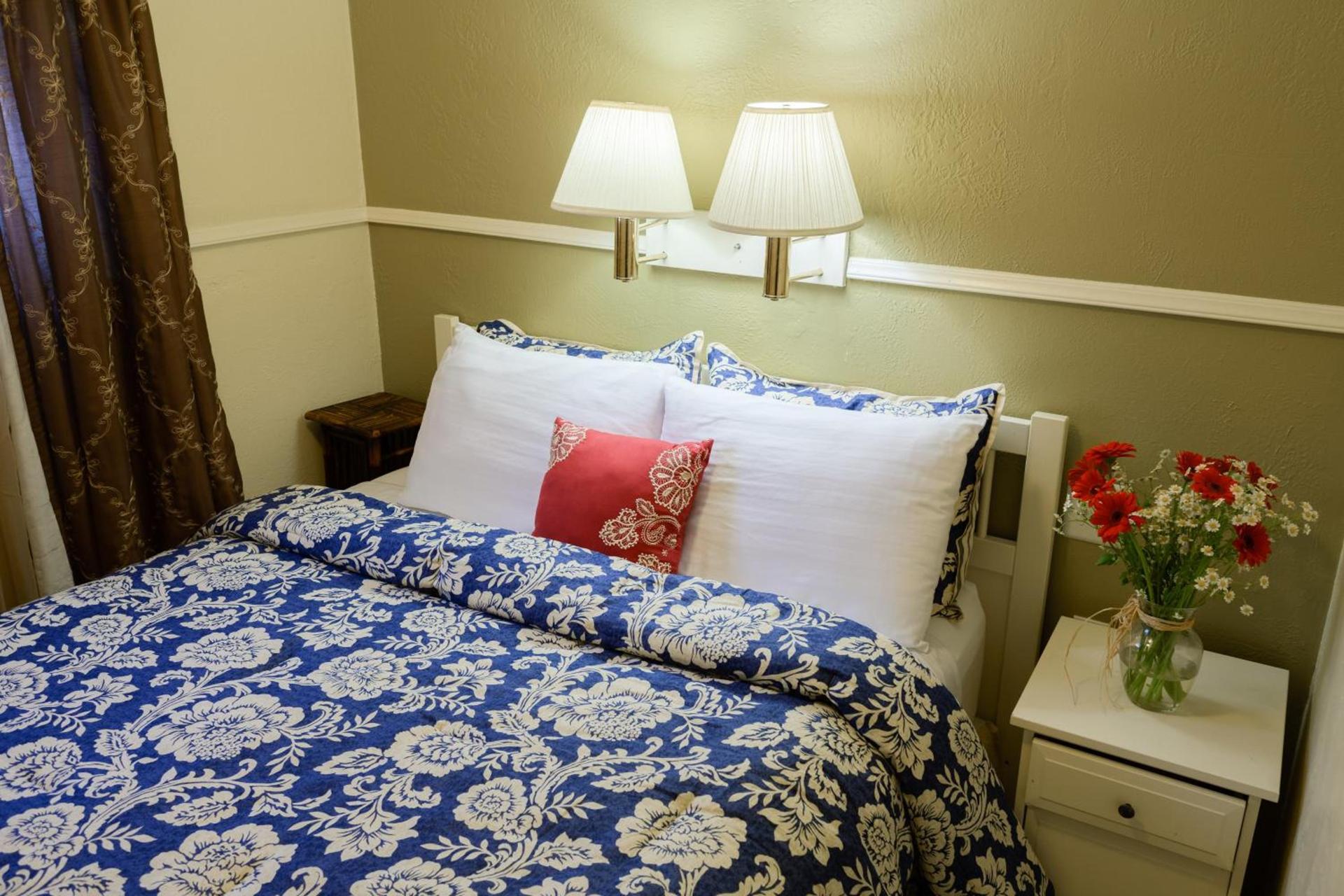 Marina Motel photo 57