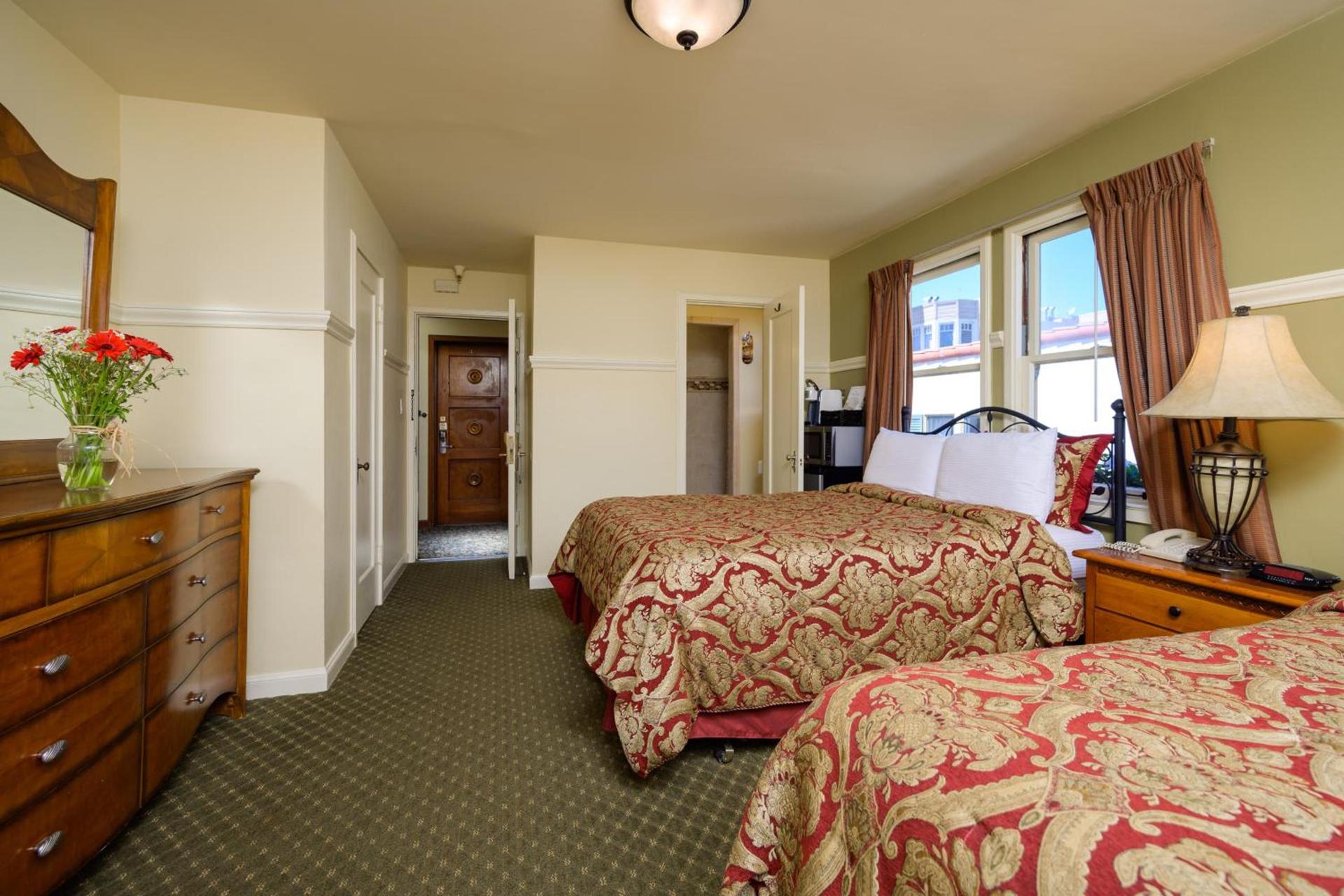 Marina Motel photo 12