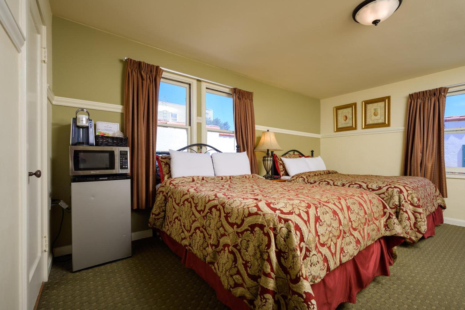 Marina Motel photo 24