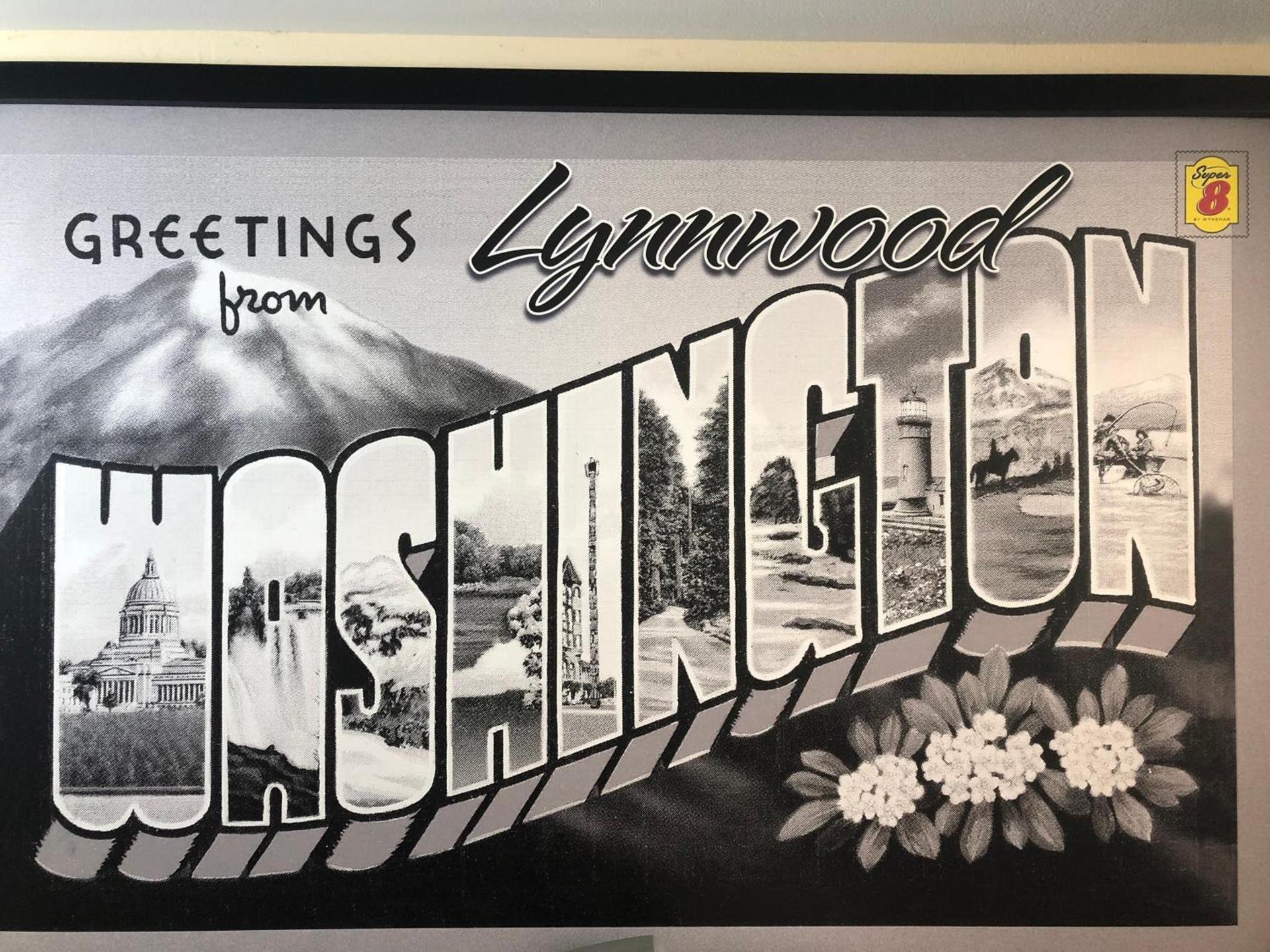 Super 8 by Wyndham Lynnwood photo 11