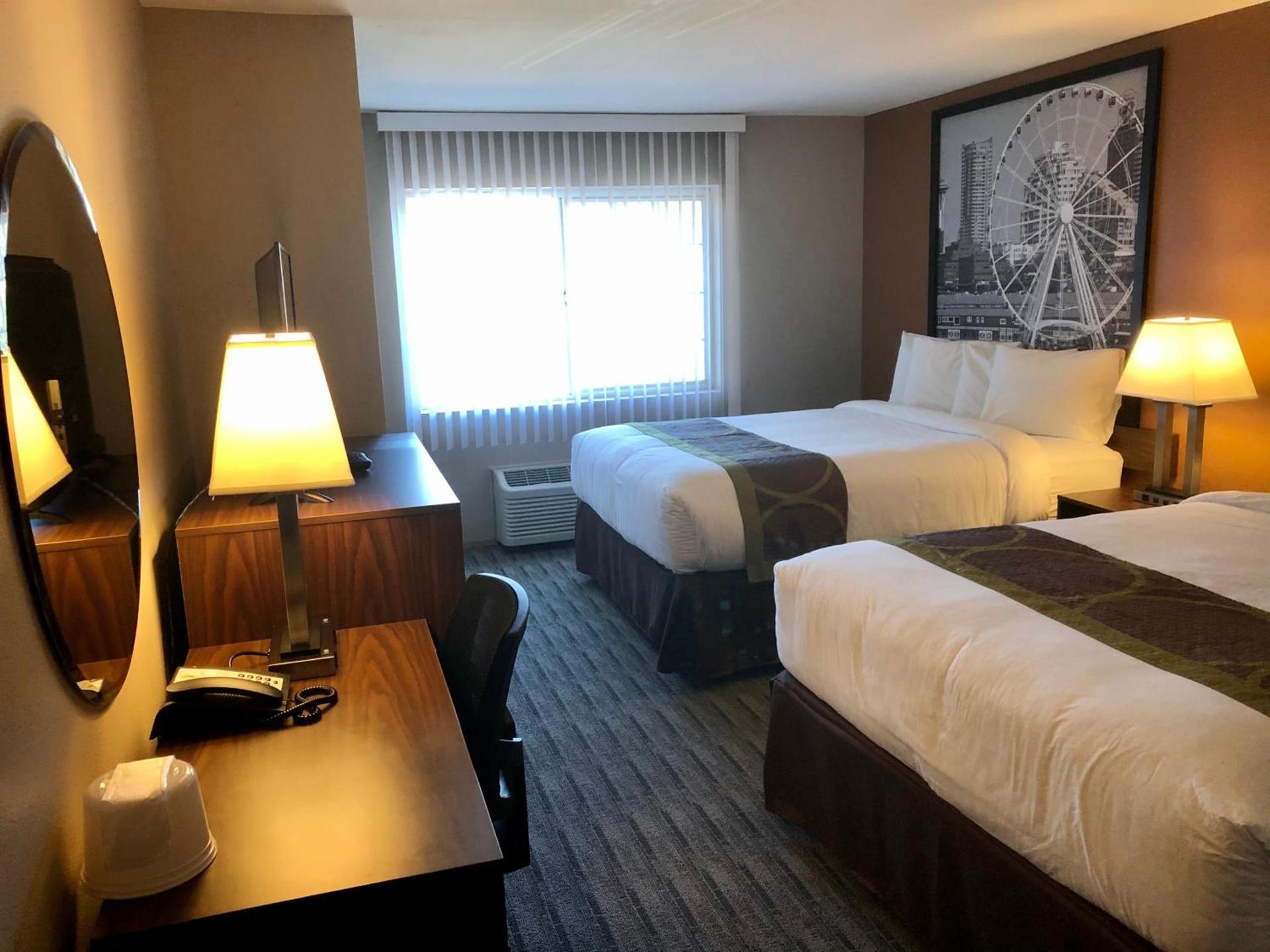 Super 8 by Wyndham Lynnwood photo 9