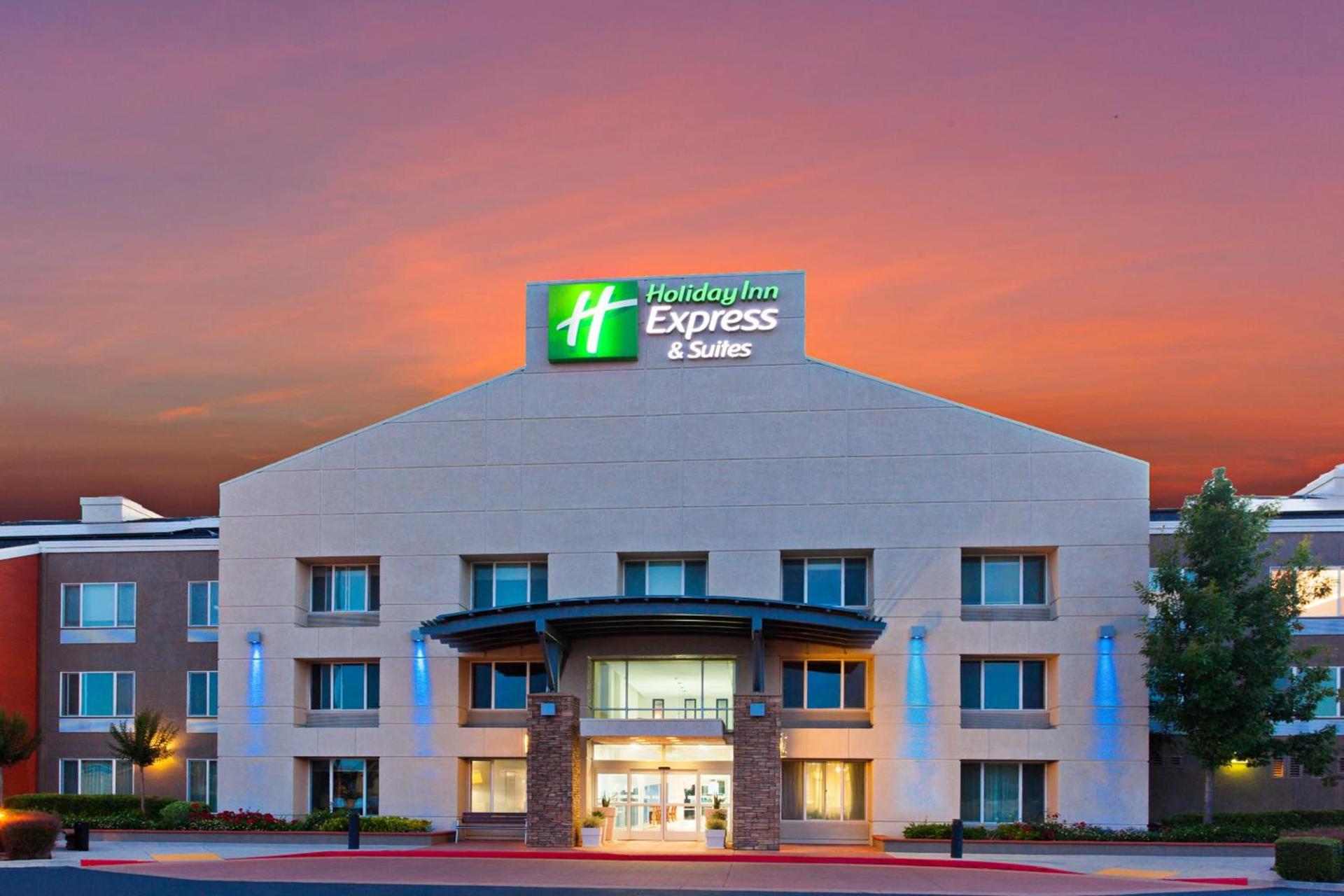 Holiday Inn Express Elk Grove West I-5 by IHG photo 19